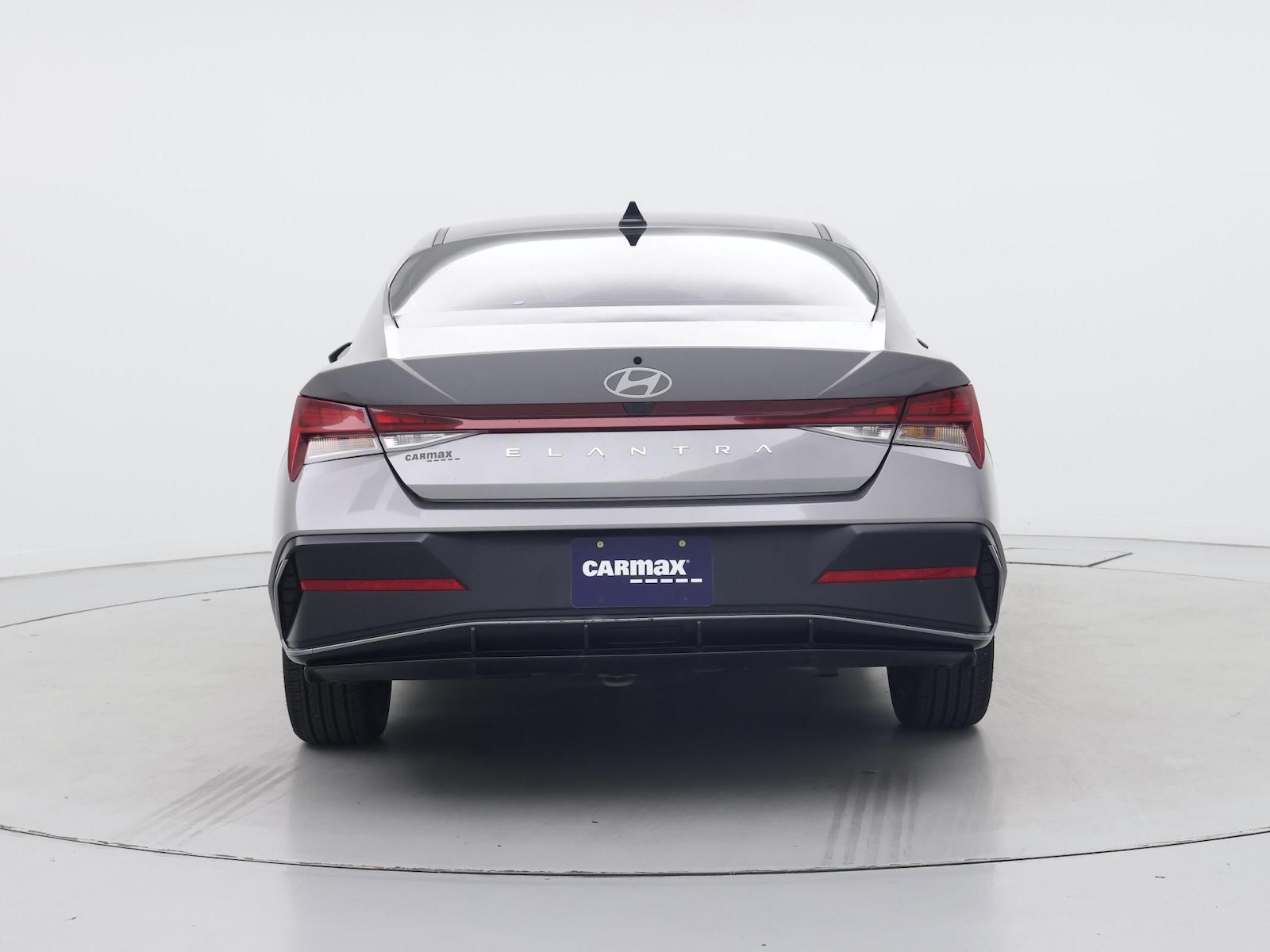 2024 Hyundai Elantra SEL - Photo 7