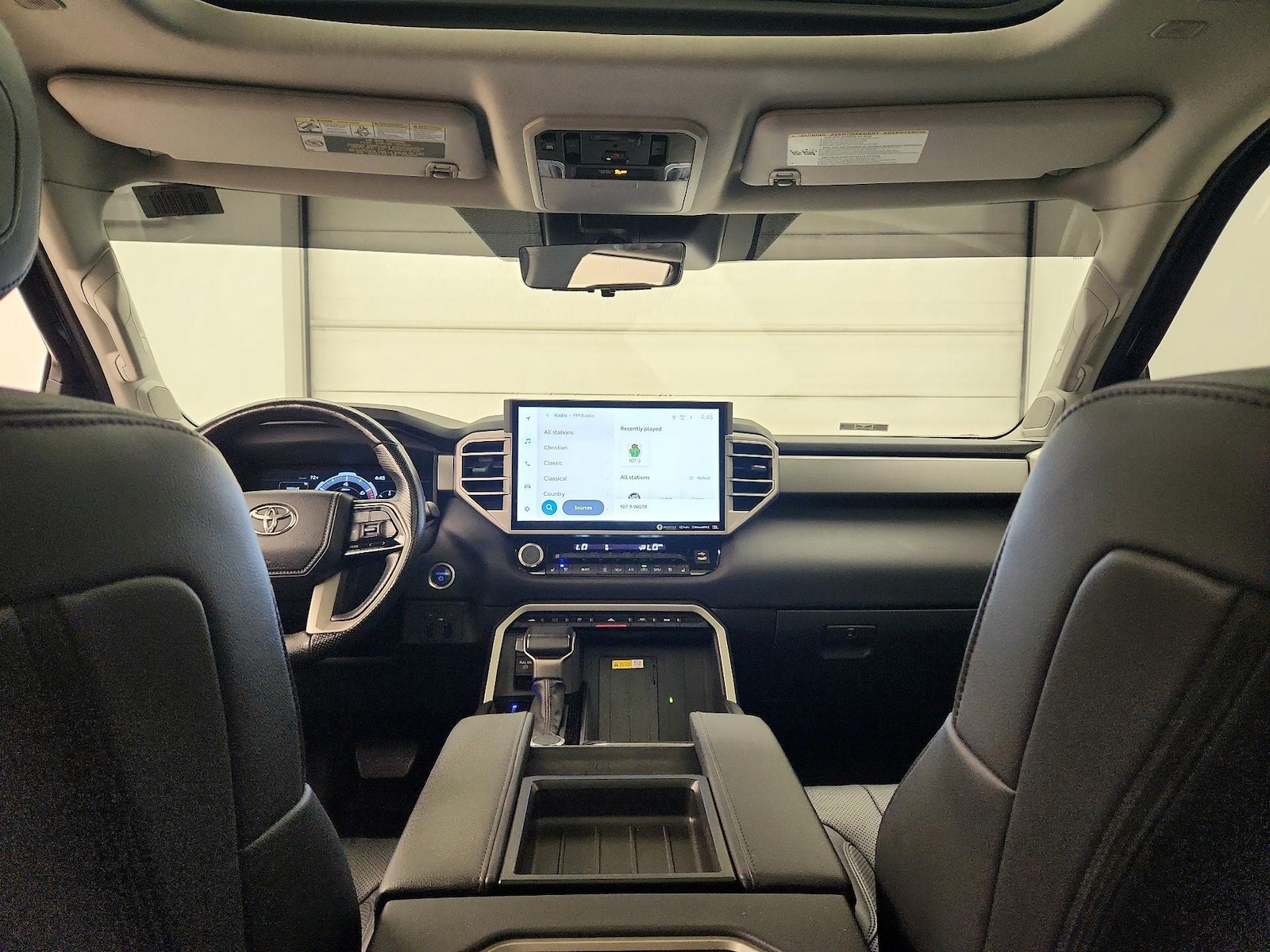 2023 Toyota Tundra Limited - Photo 10