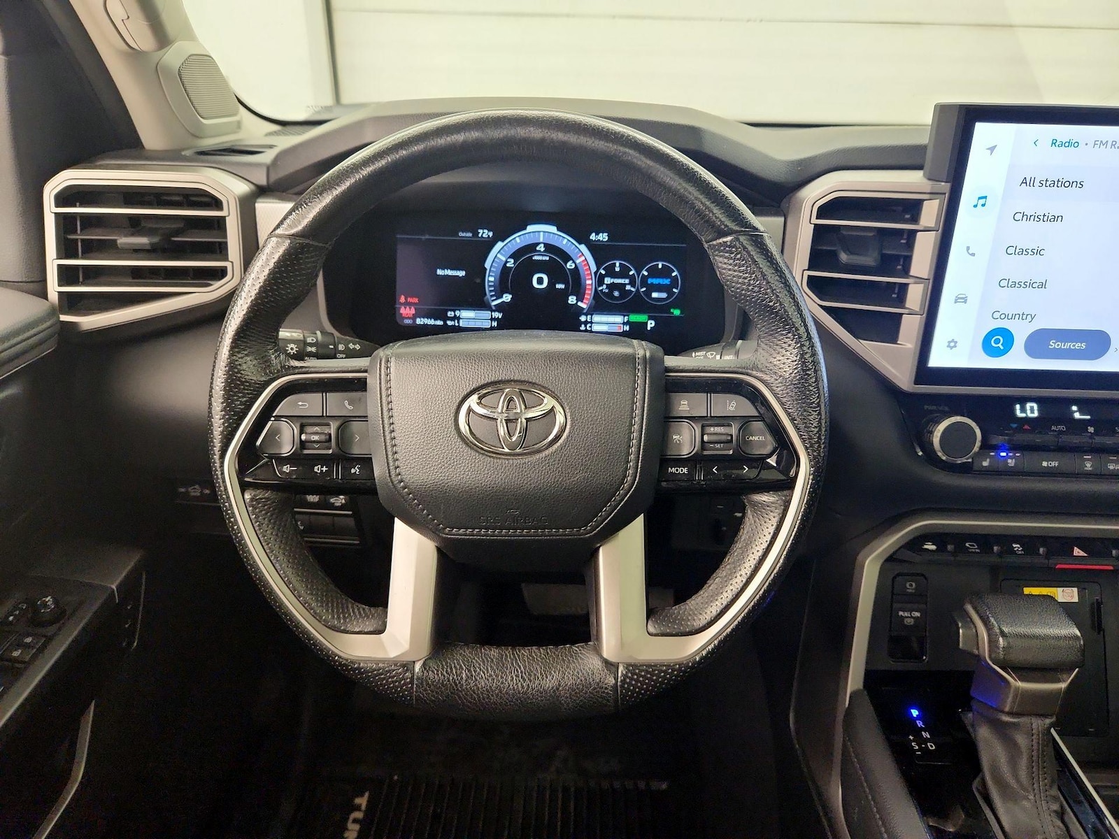 2023 Toyota Tundra Limited - Photo 11