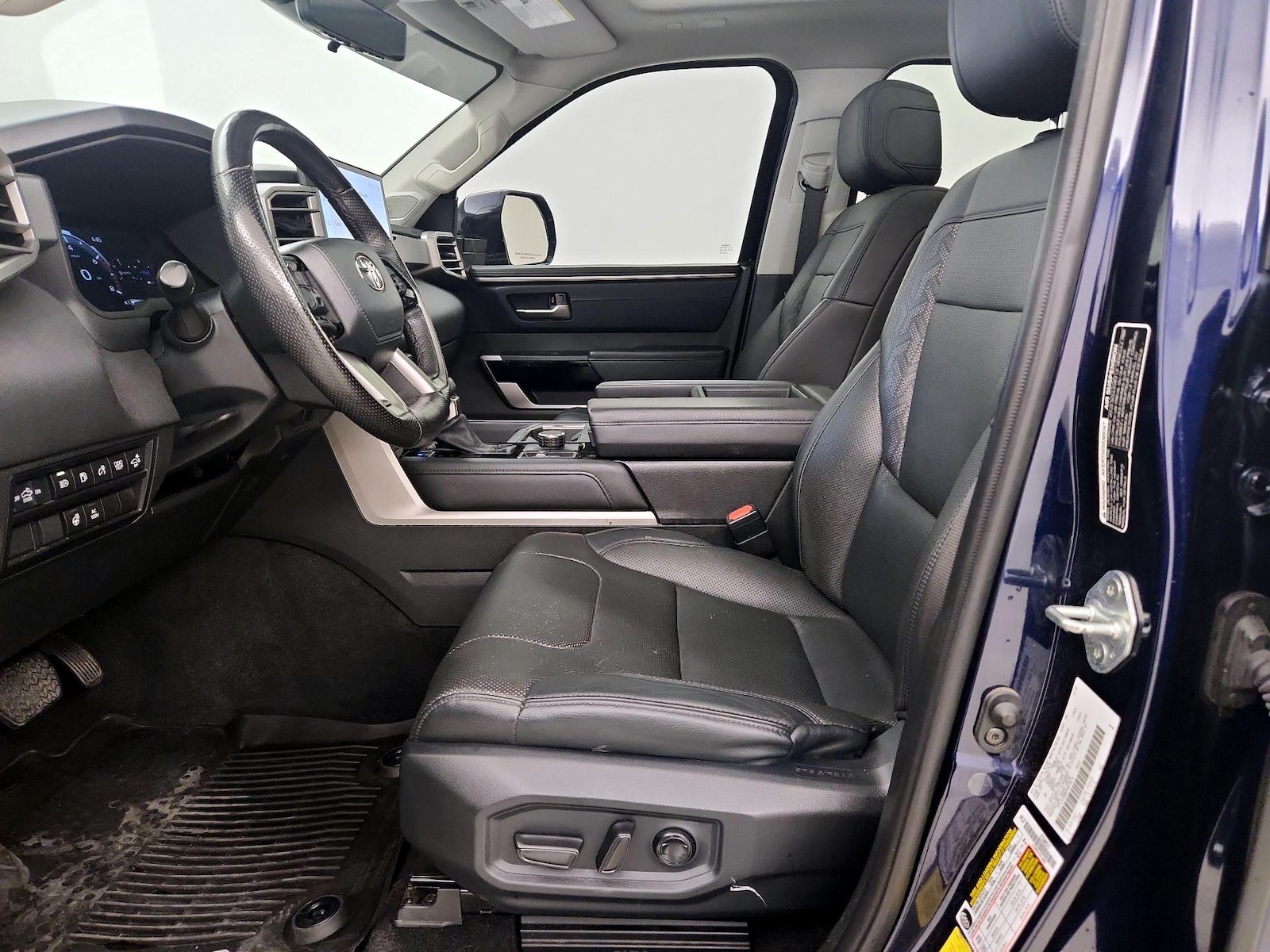 2023 Toyota Tundra Limited - Photo 12