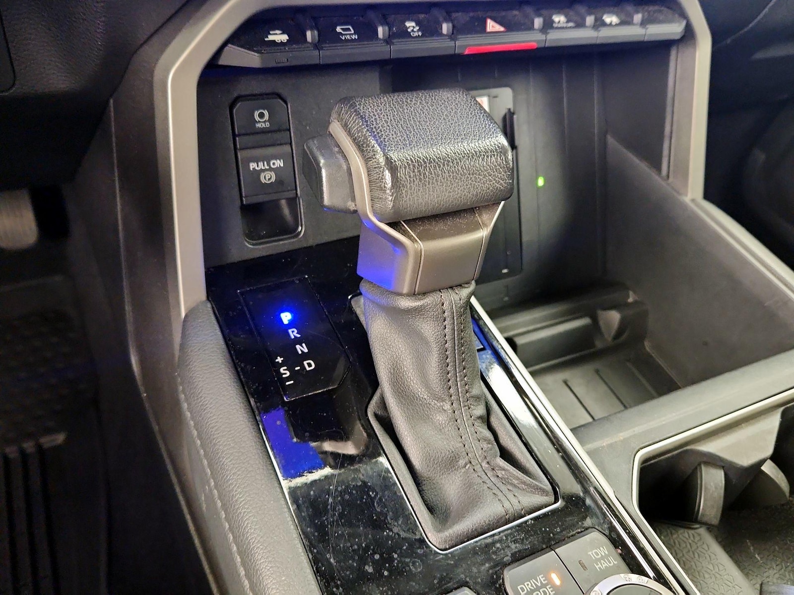2023 Toyota Tundra Limited - Photo 18