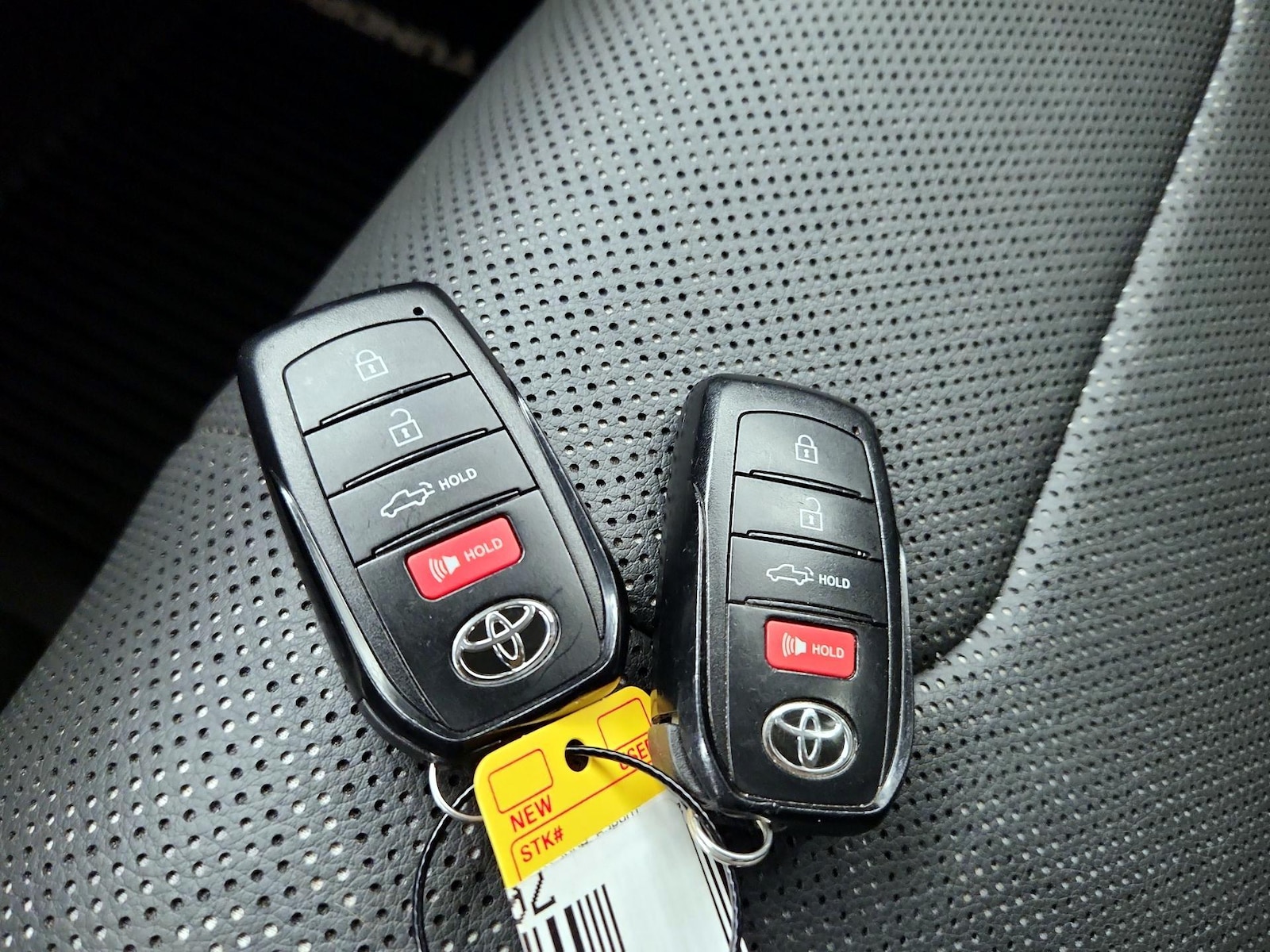 2023 Toyota Tundra Limited - Photo 24