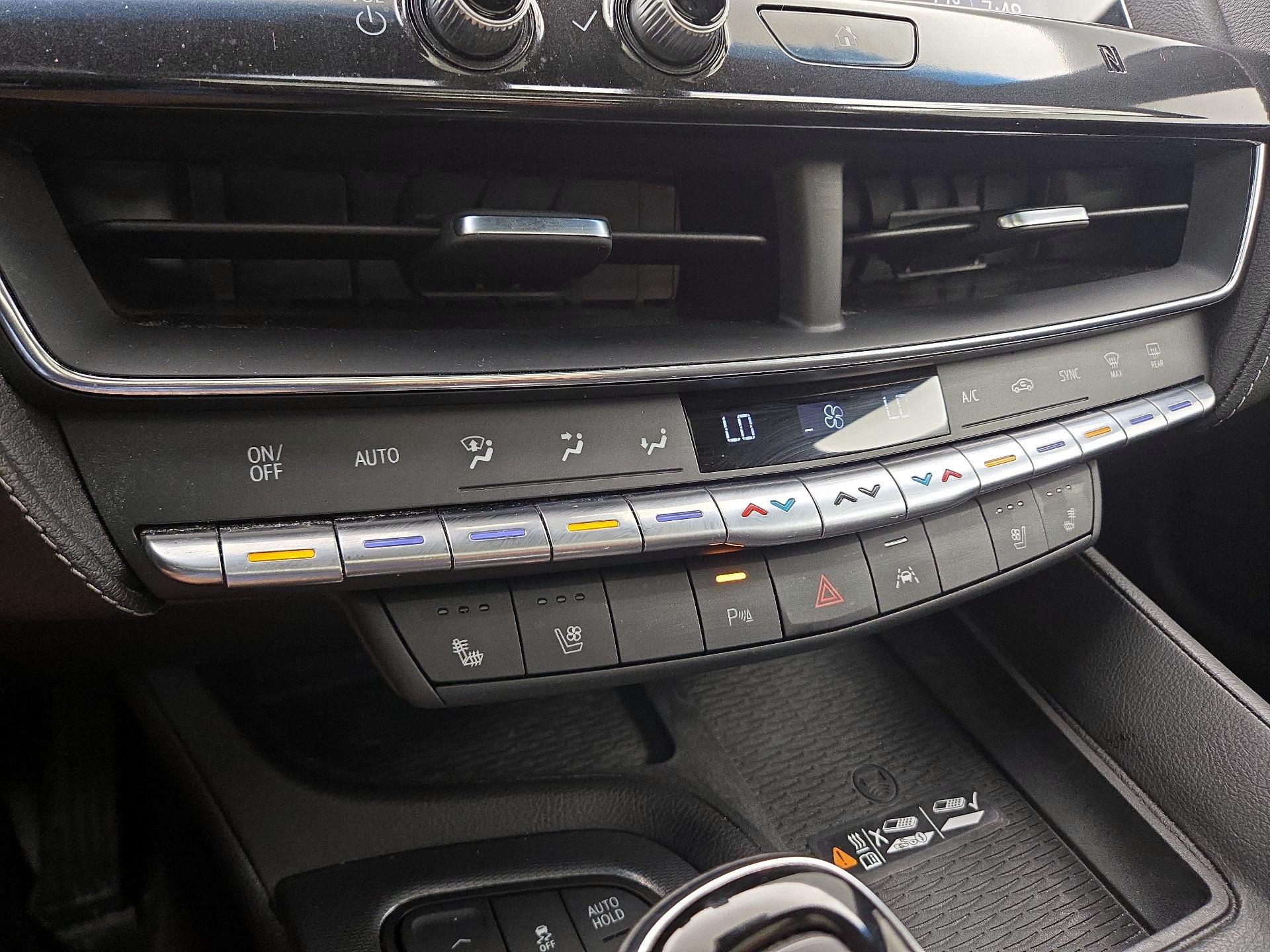 Thumbnail: 2021 Cadillac CT5 - 17