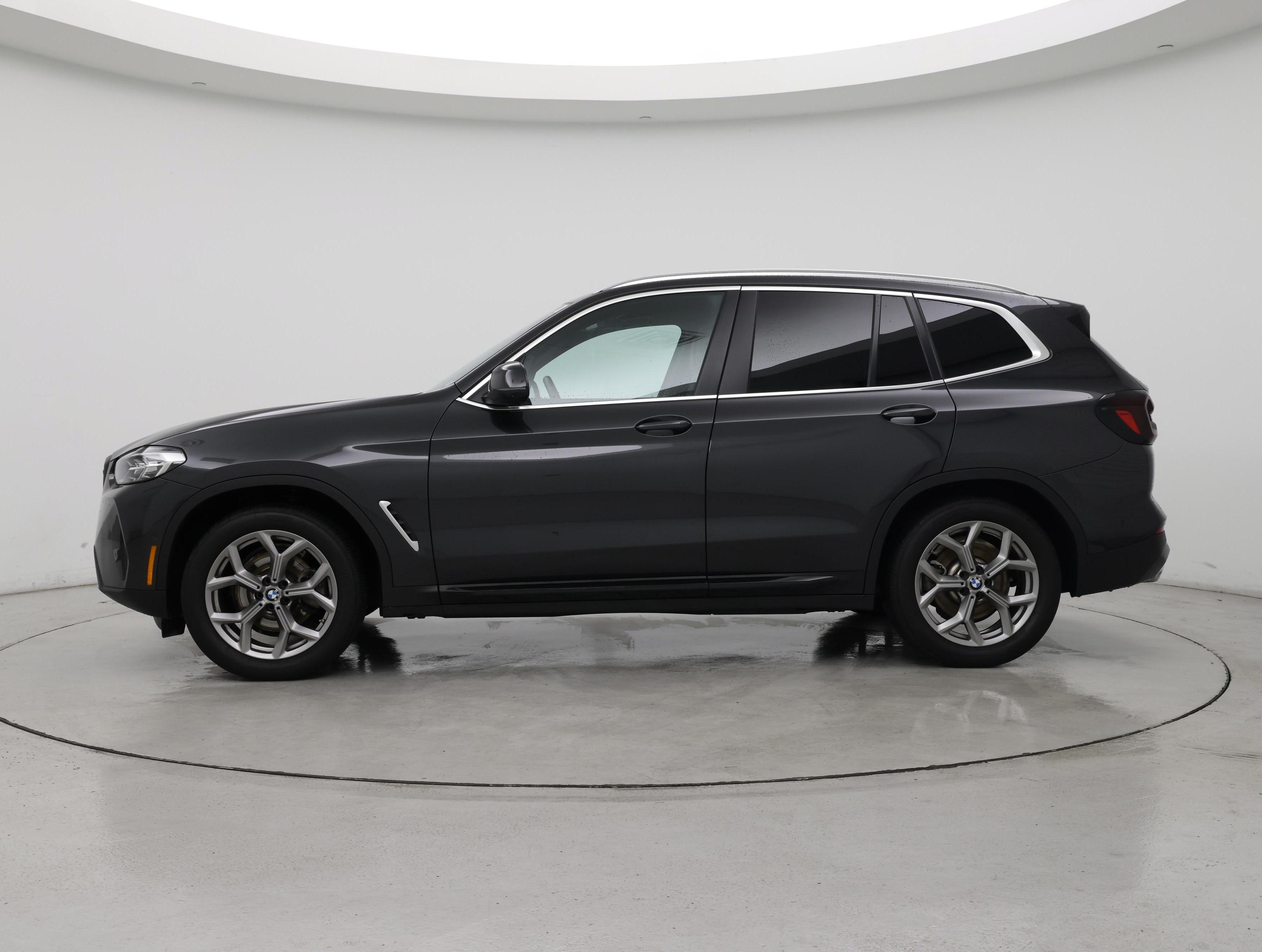 Thumbnail: 2023 BMW X3 - 3