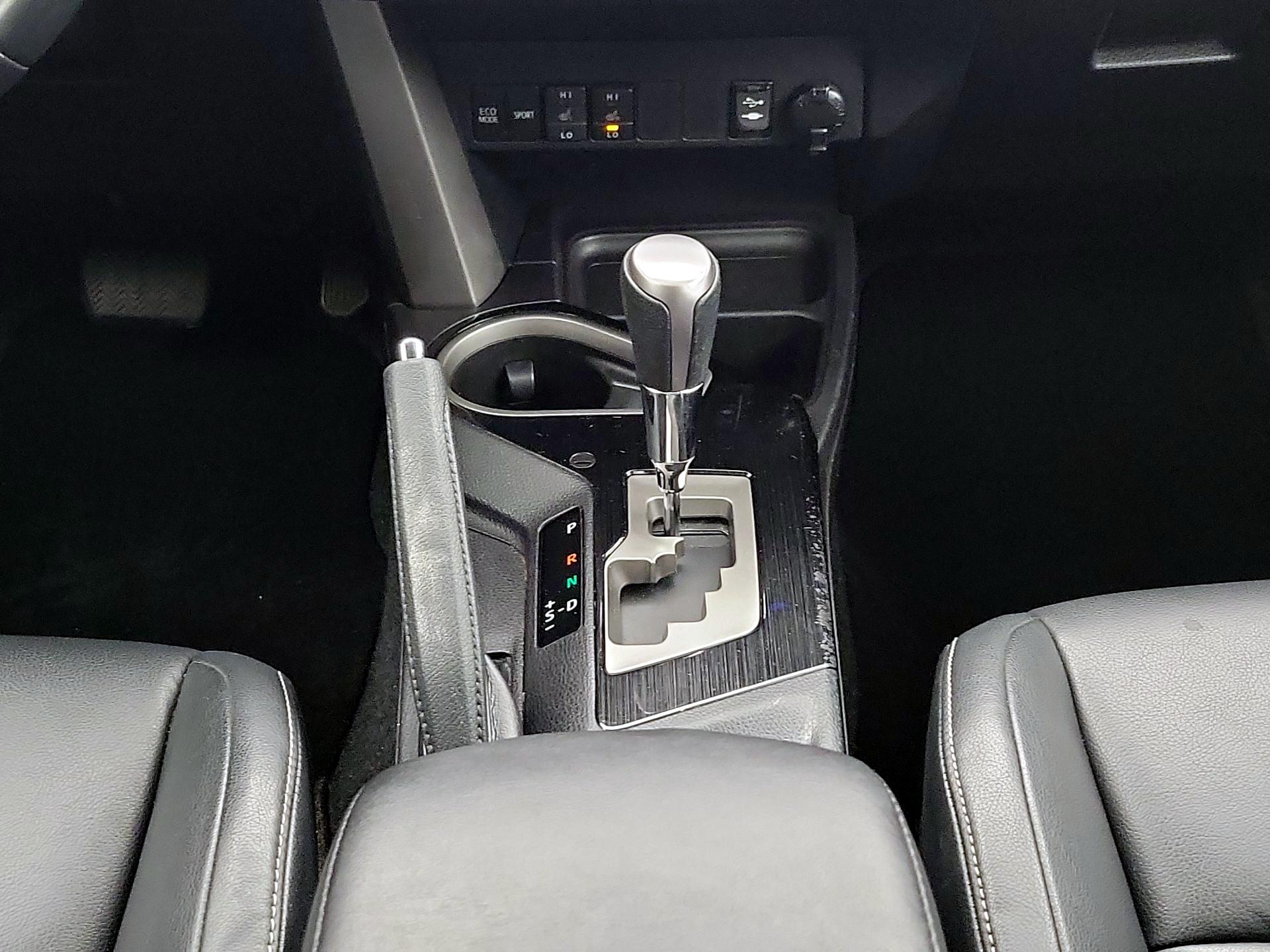 Thumbnail: 2016 Toyota RAV4 - 17
