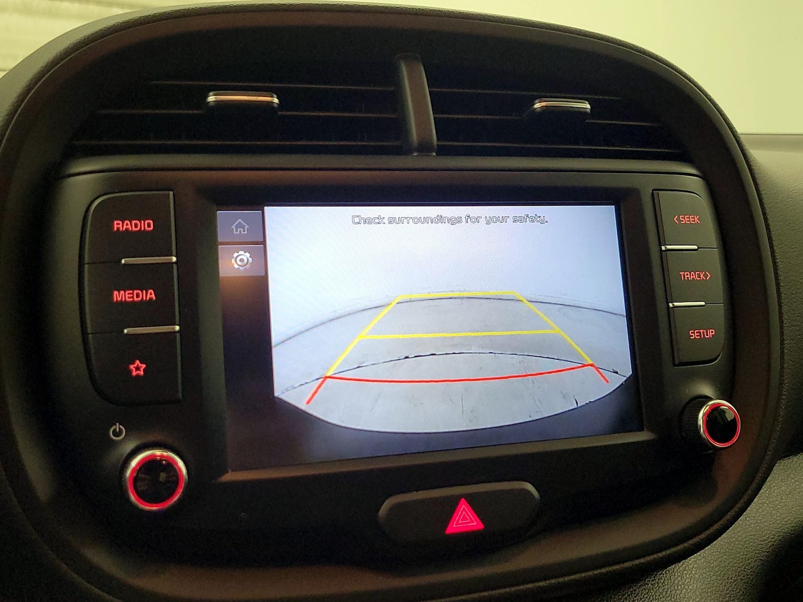 2022 Kia Soul LX - Photo 15
