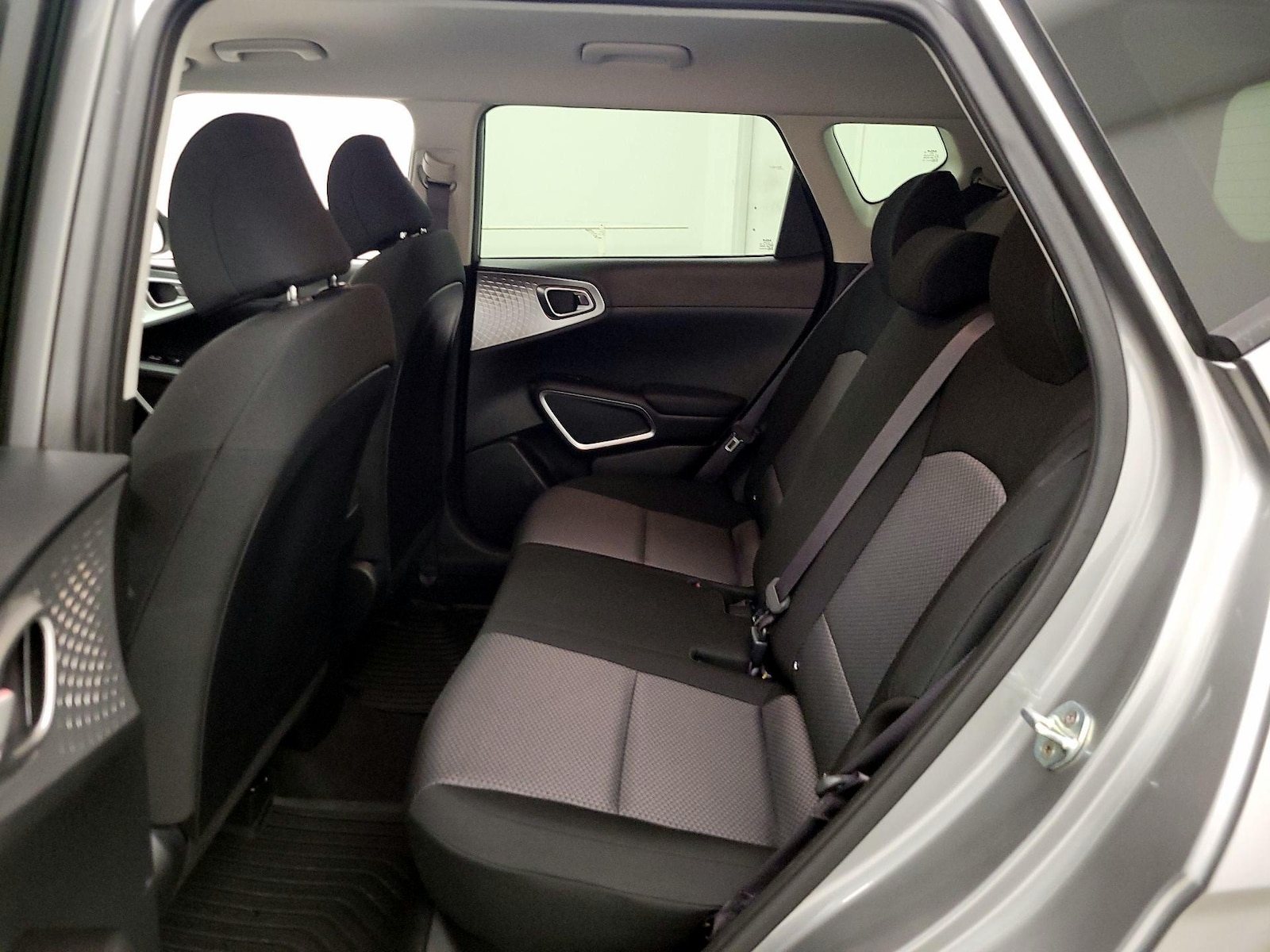 2022 Kia Soul LX - Photo 20