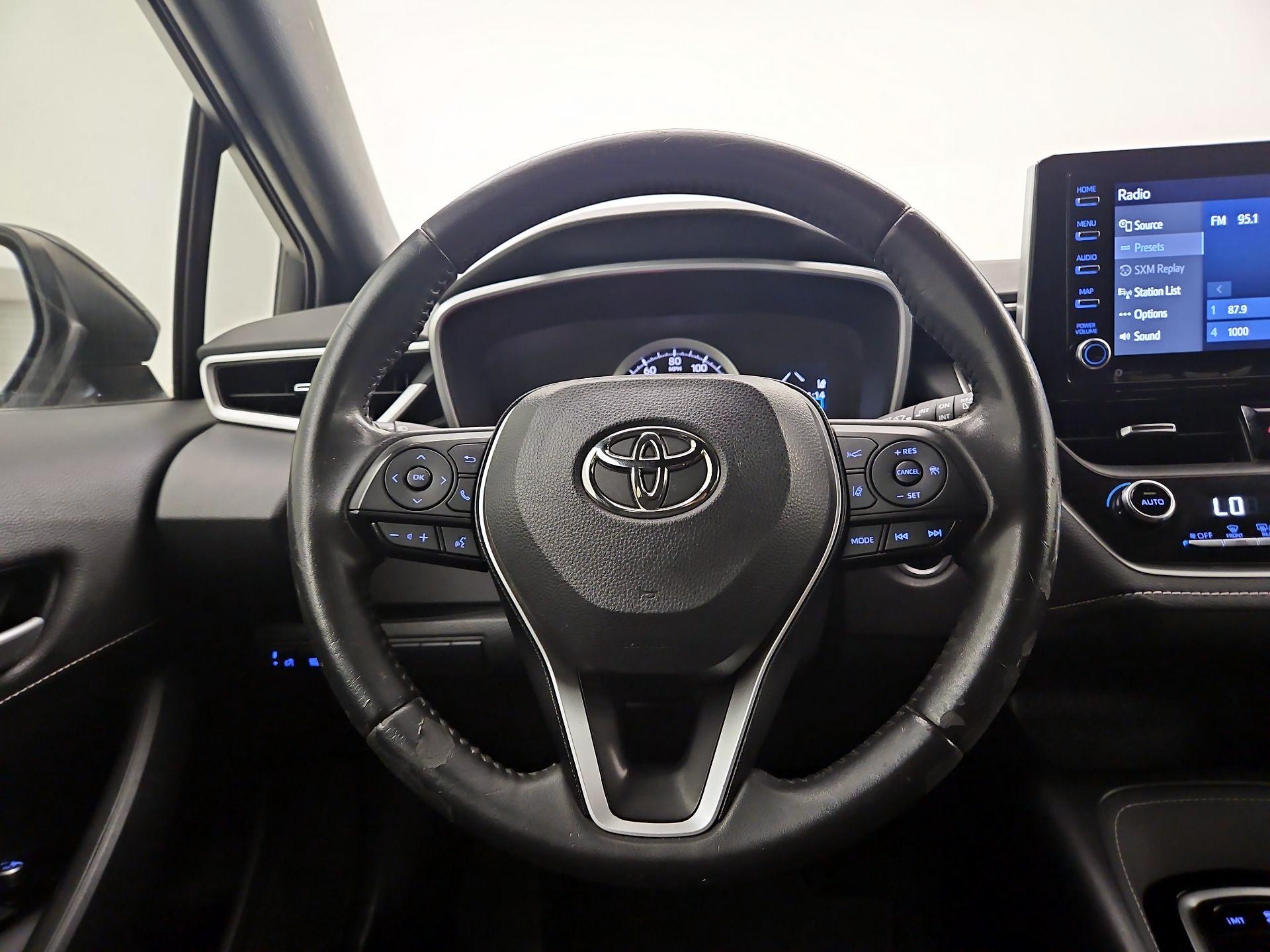 Thumbnail: 2021 Toyota Corolla - 10