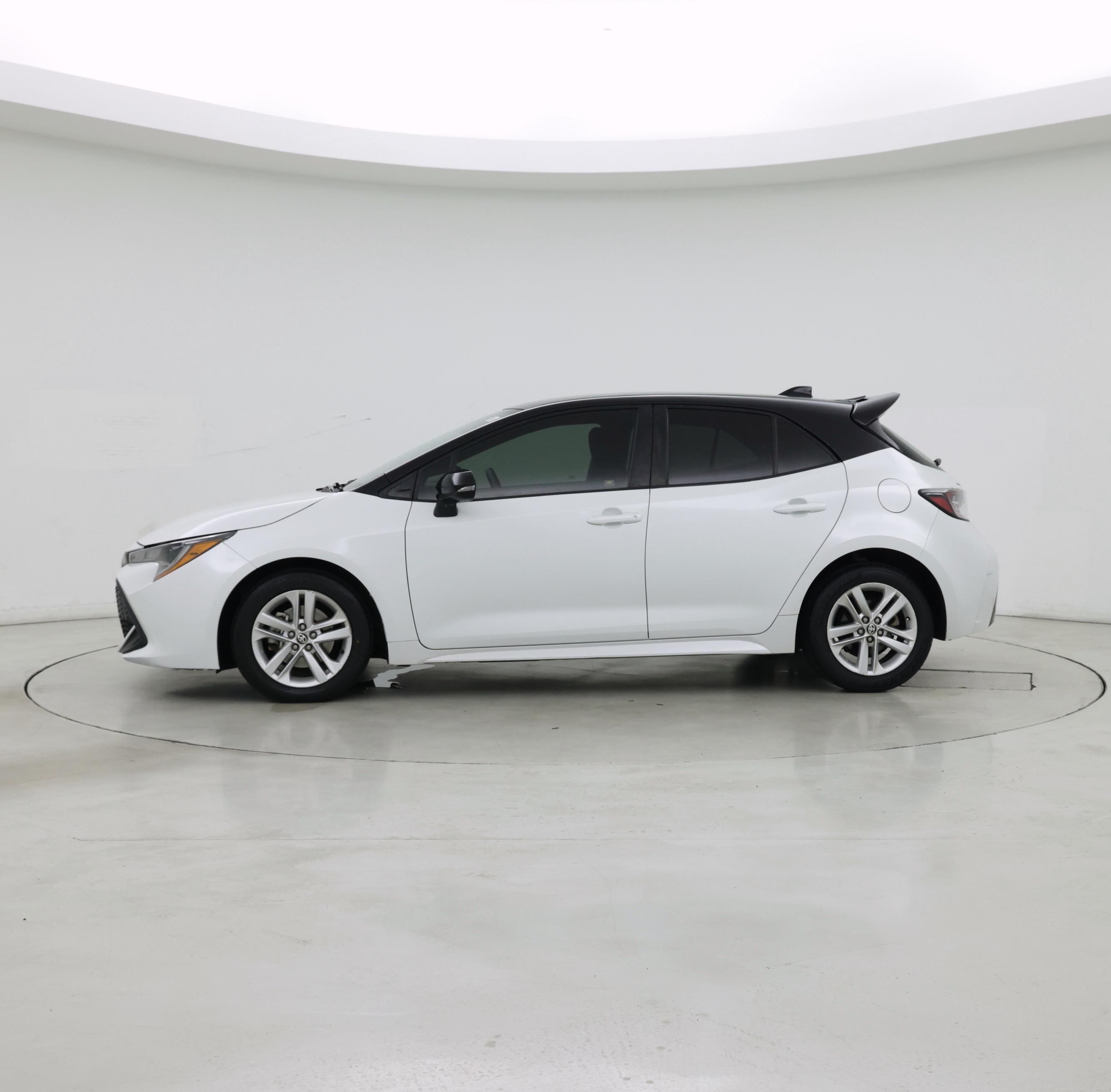 Thumbnail: 2021 Toyota Corolla - 3