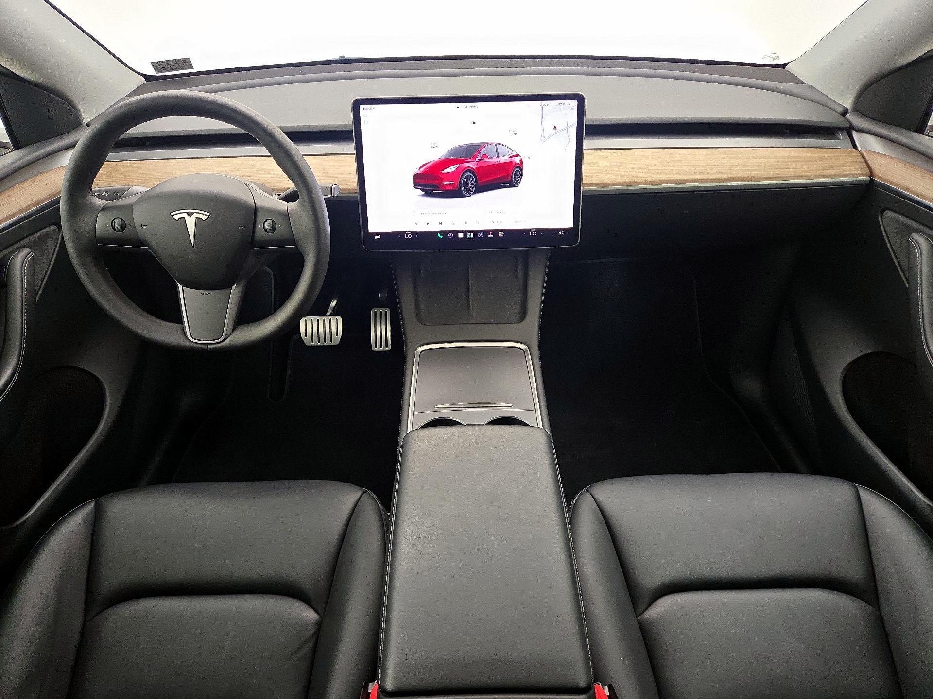 Thumbnail: 2023 Tesla Model Y - 9