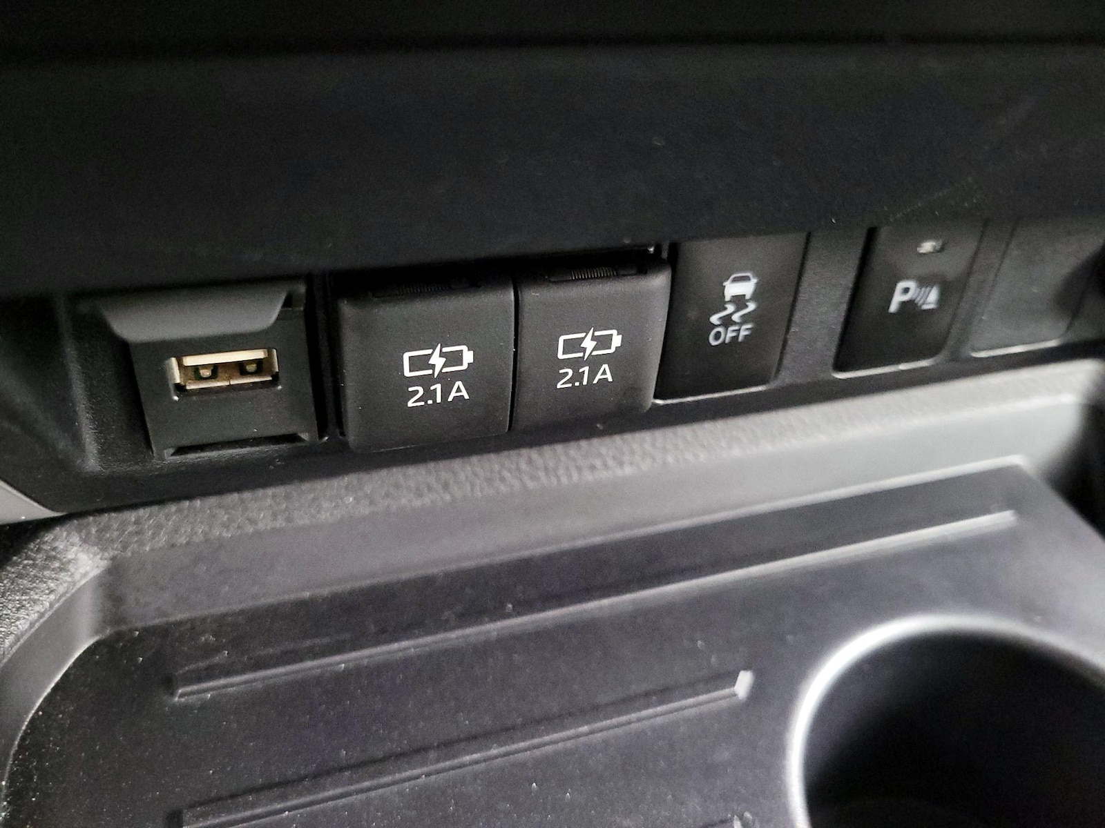 2021 Toyota Tundra SR5 - Photo 19