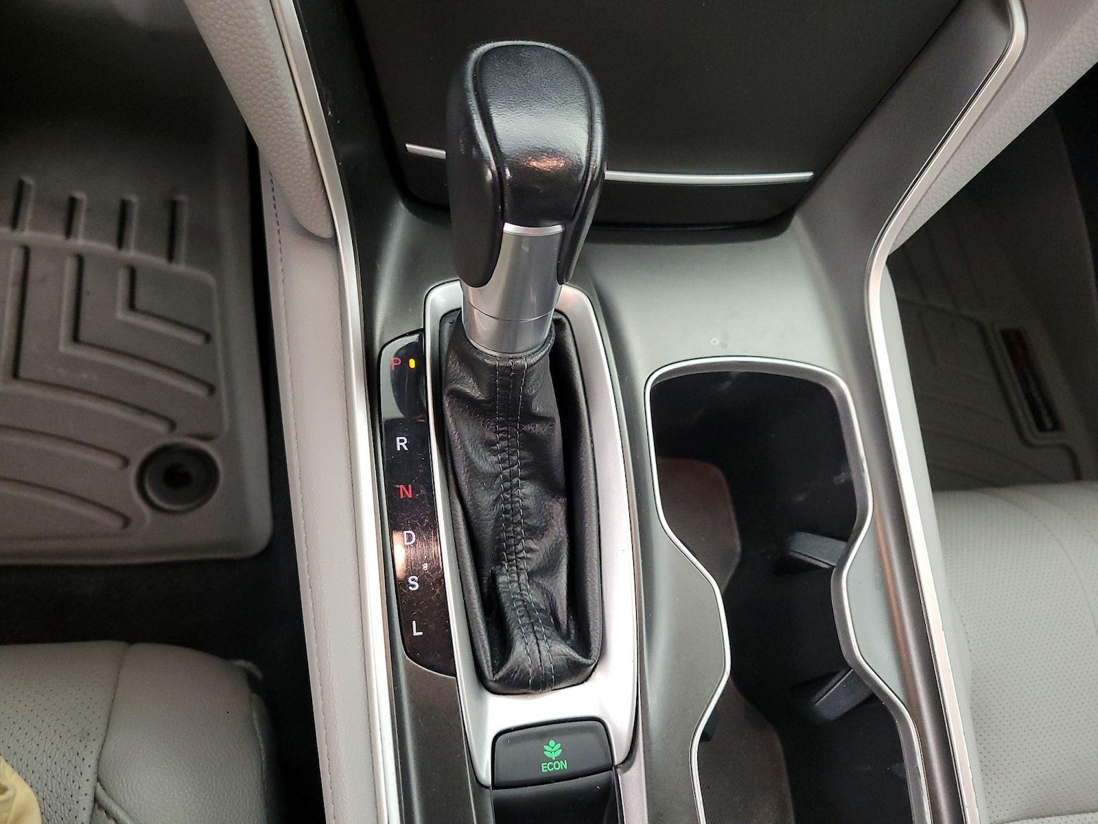 2020 Honda Accord EX-L - Photo 19