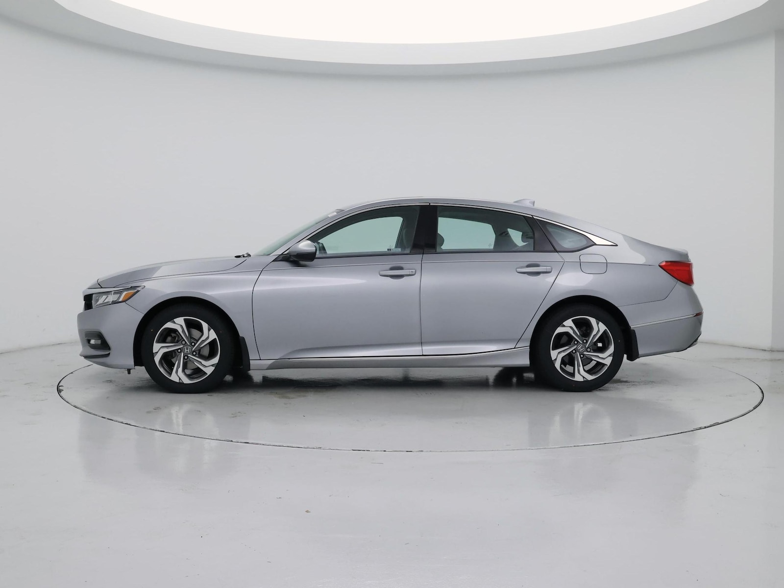 2020 Honda Accord EX-L - Photo 4