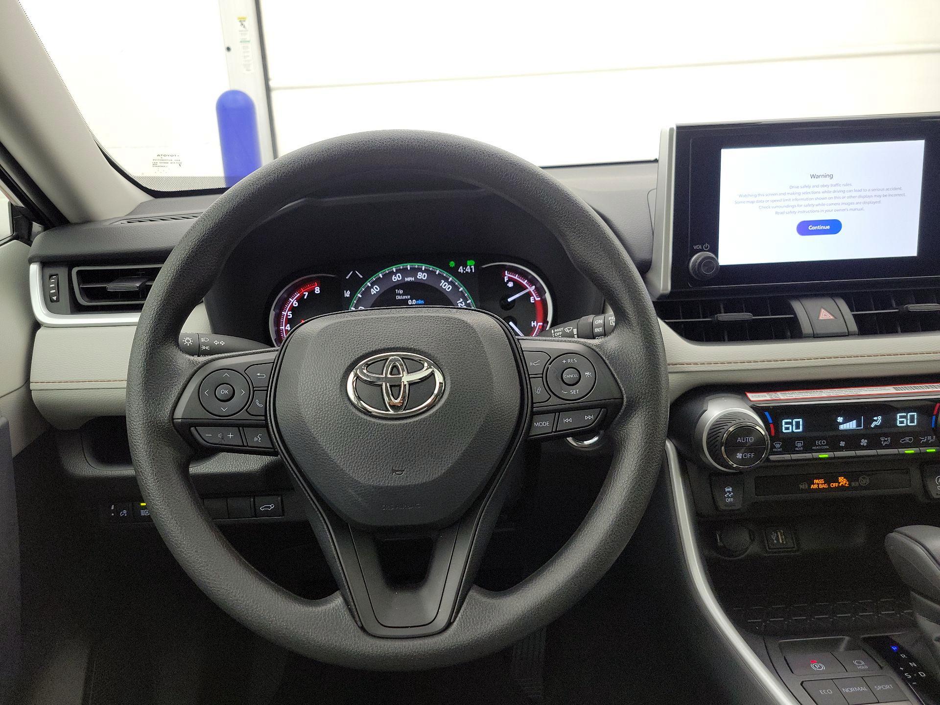 Thumbnail: 2025 Toyota RAV4 - 10