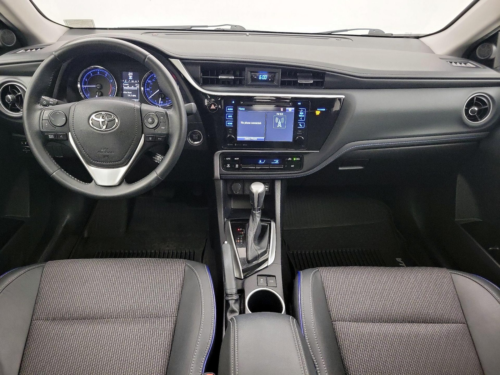 2019 Toyota Corolla SE - Photo 10