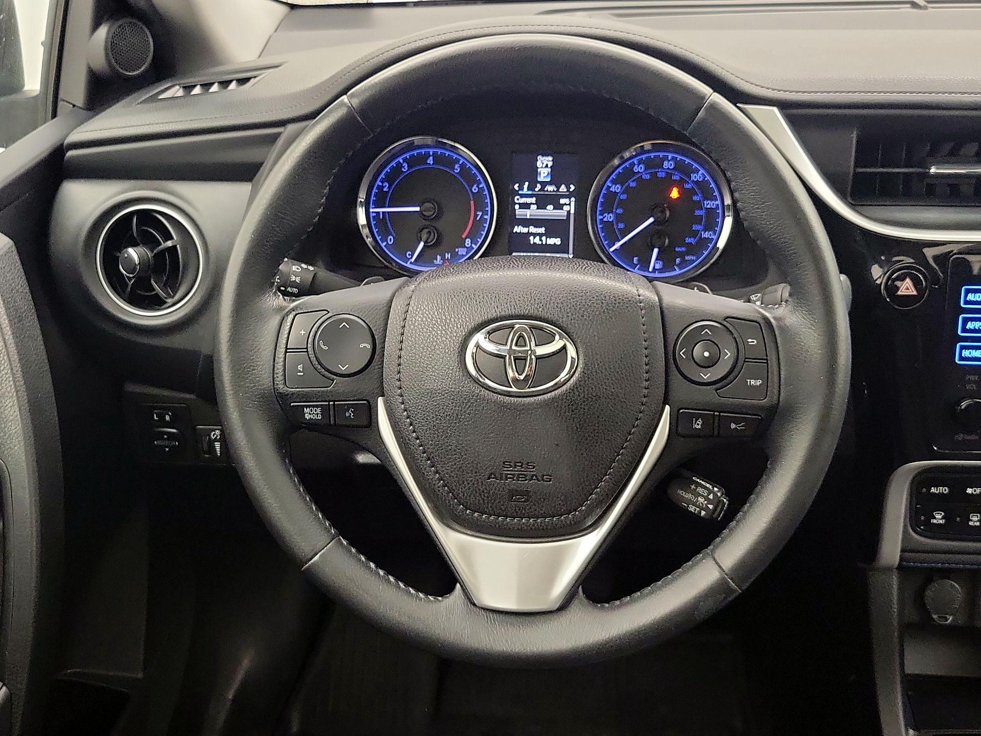 Thumbnail: 2019 Toyota Corolla - 10
