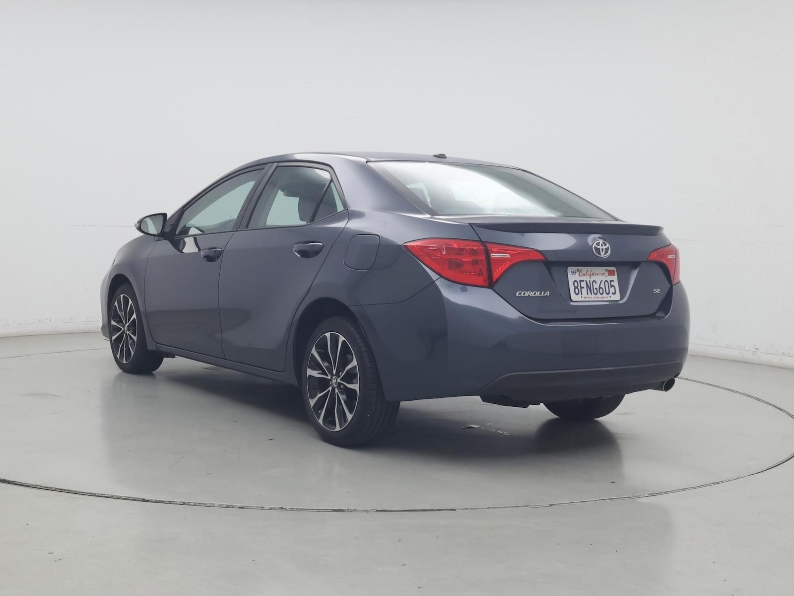 2019 Toyota Corolla SE - Photo 3