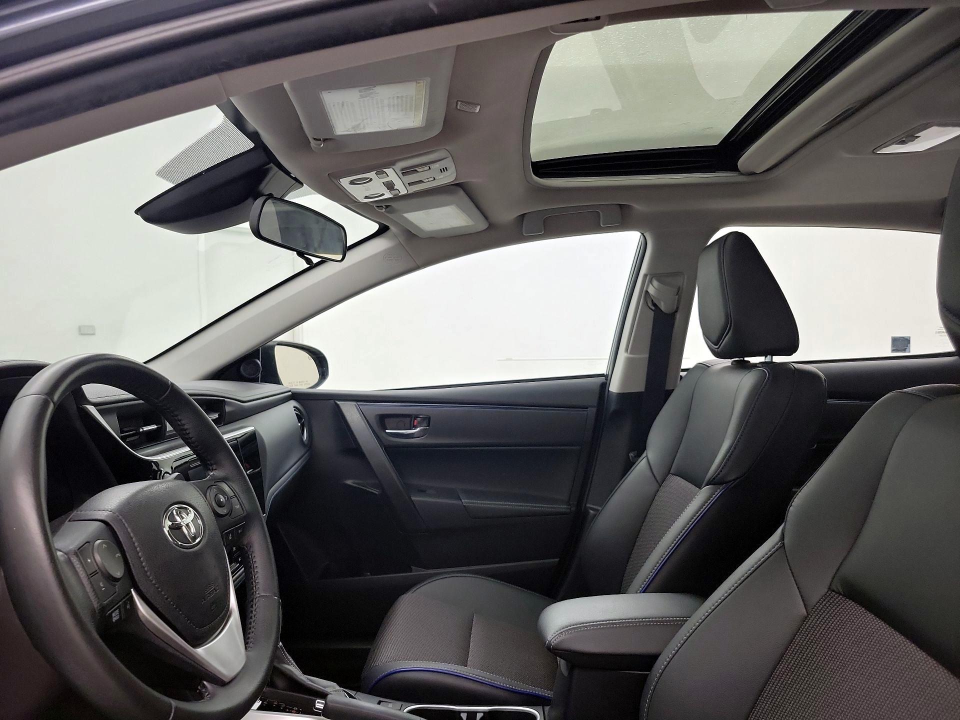 Thumbnail: 2019 Toyota Corolla - 19