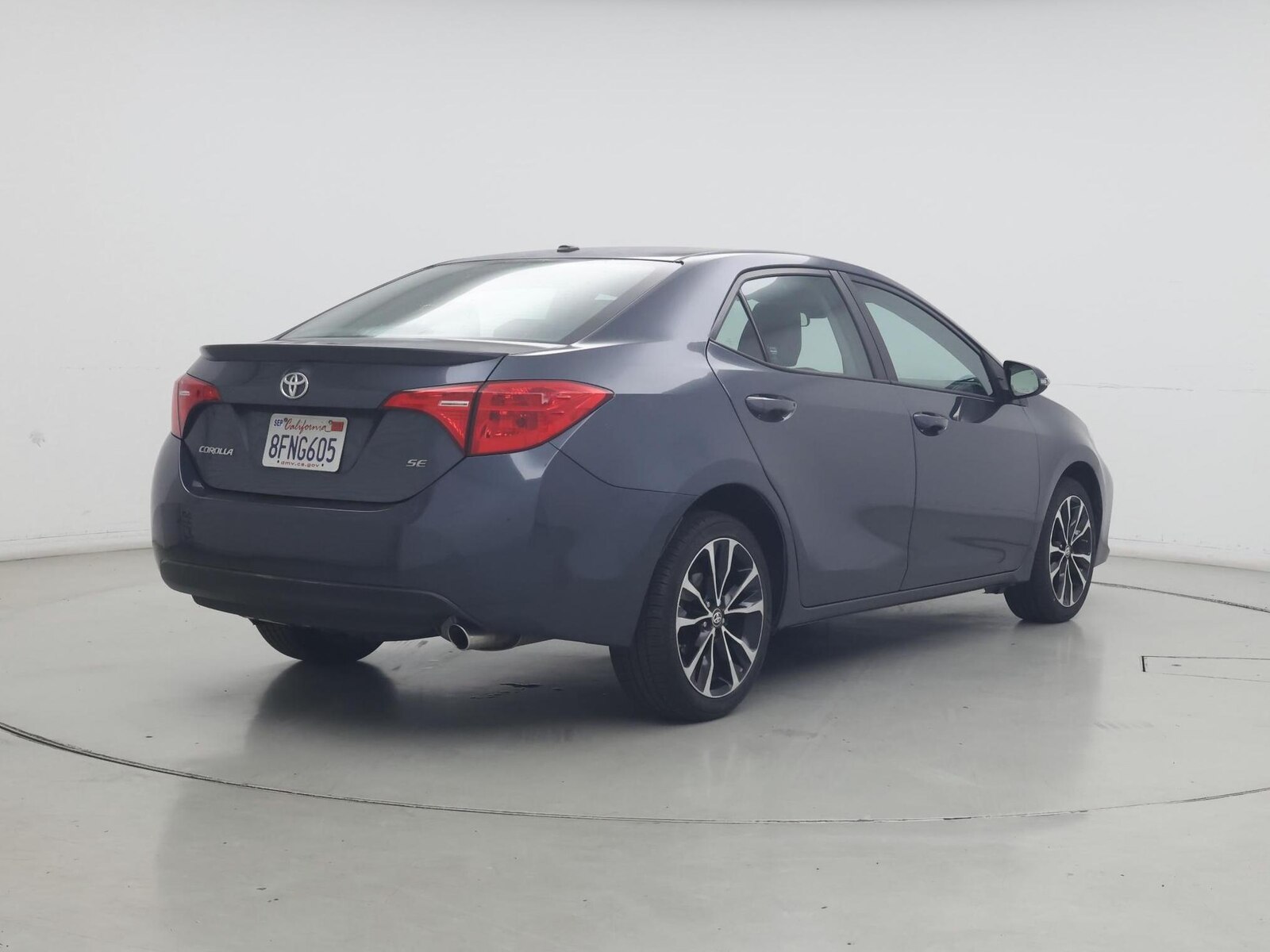 2019 Toyota Corolla SE - Photo 9