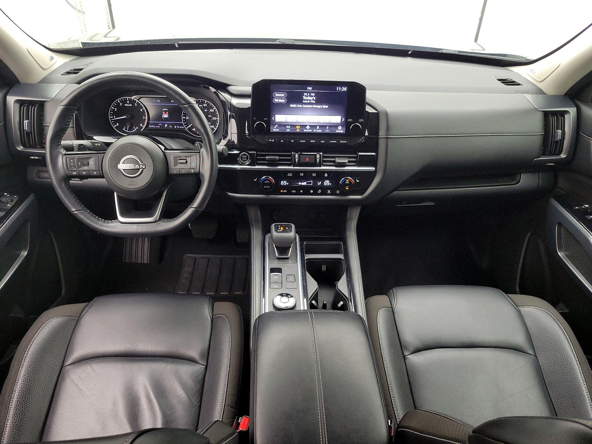 Thumbnail: 2023 Nissan Pathfinder - 9