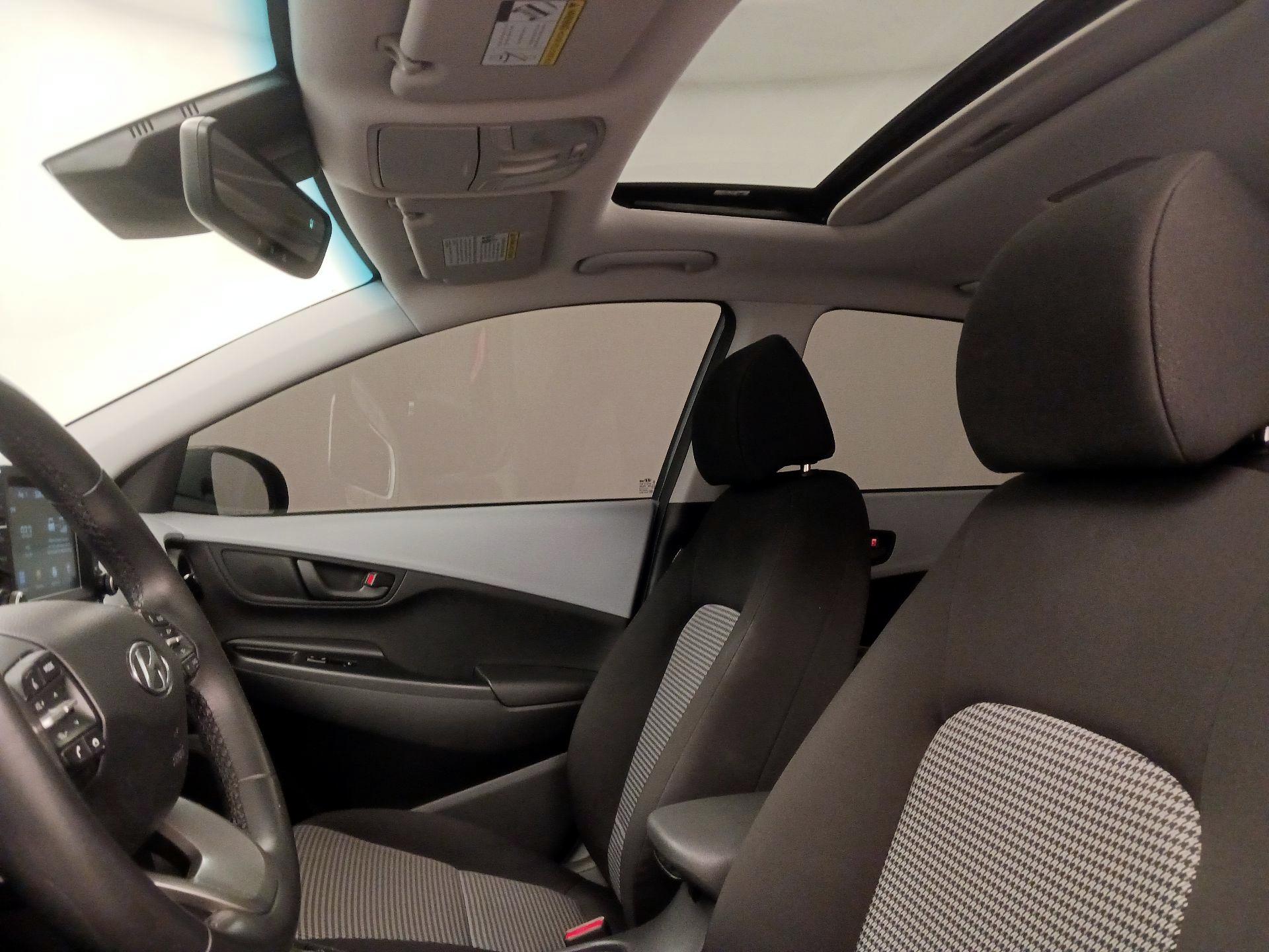Thumbnail: 2018 Hyundai Kona - 19