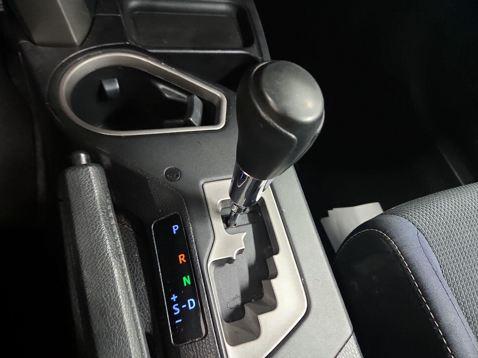 Thumbnail: 2016 Toyota RAV4 - 13