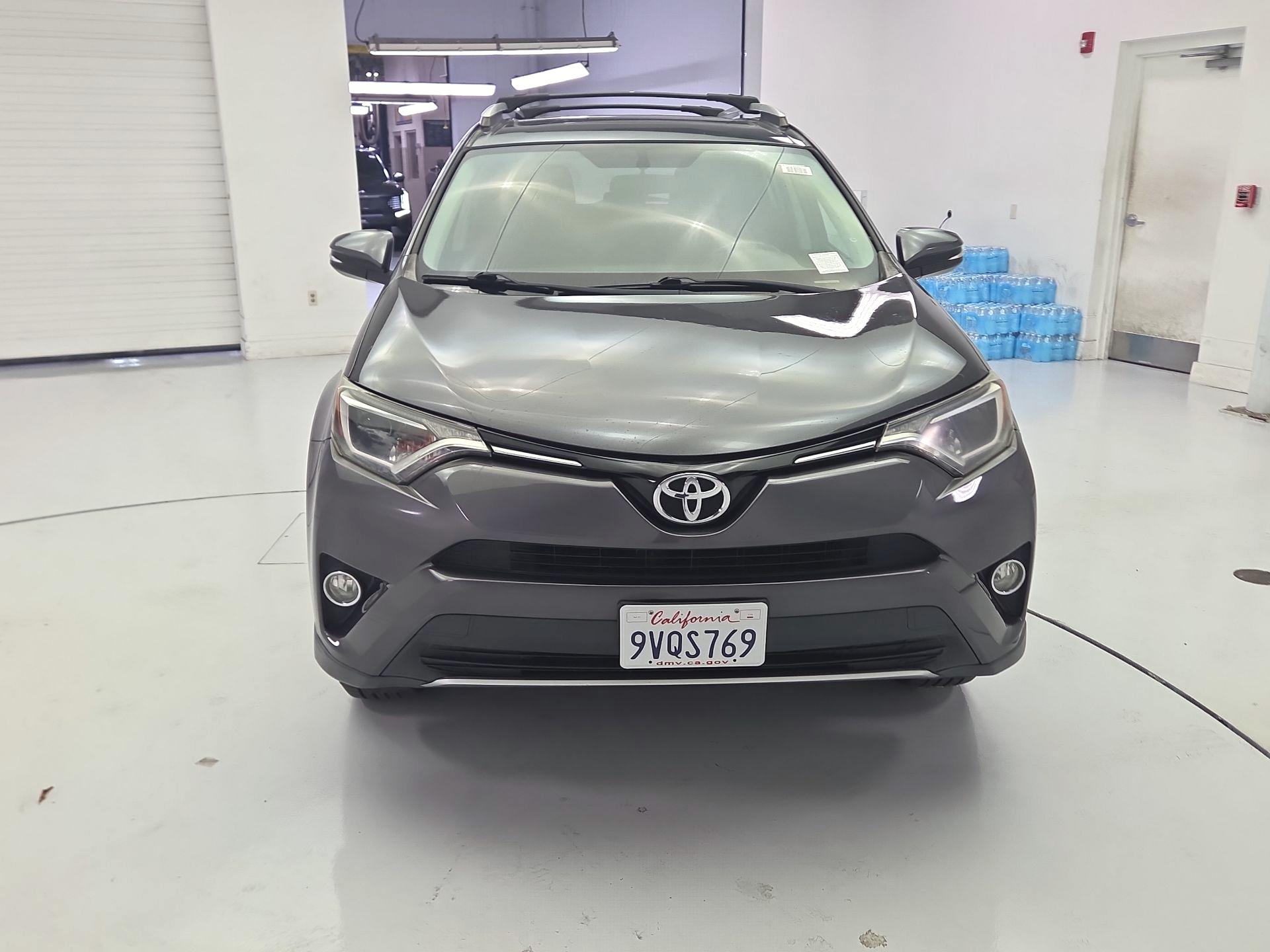 Thumbnail: 2016 Toyota RAV4 - 2