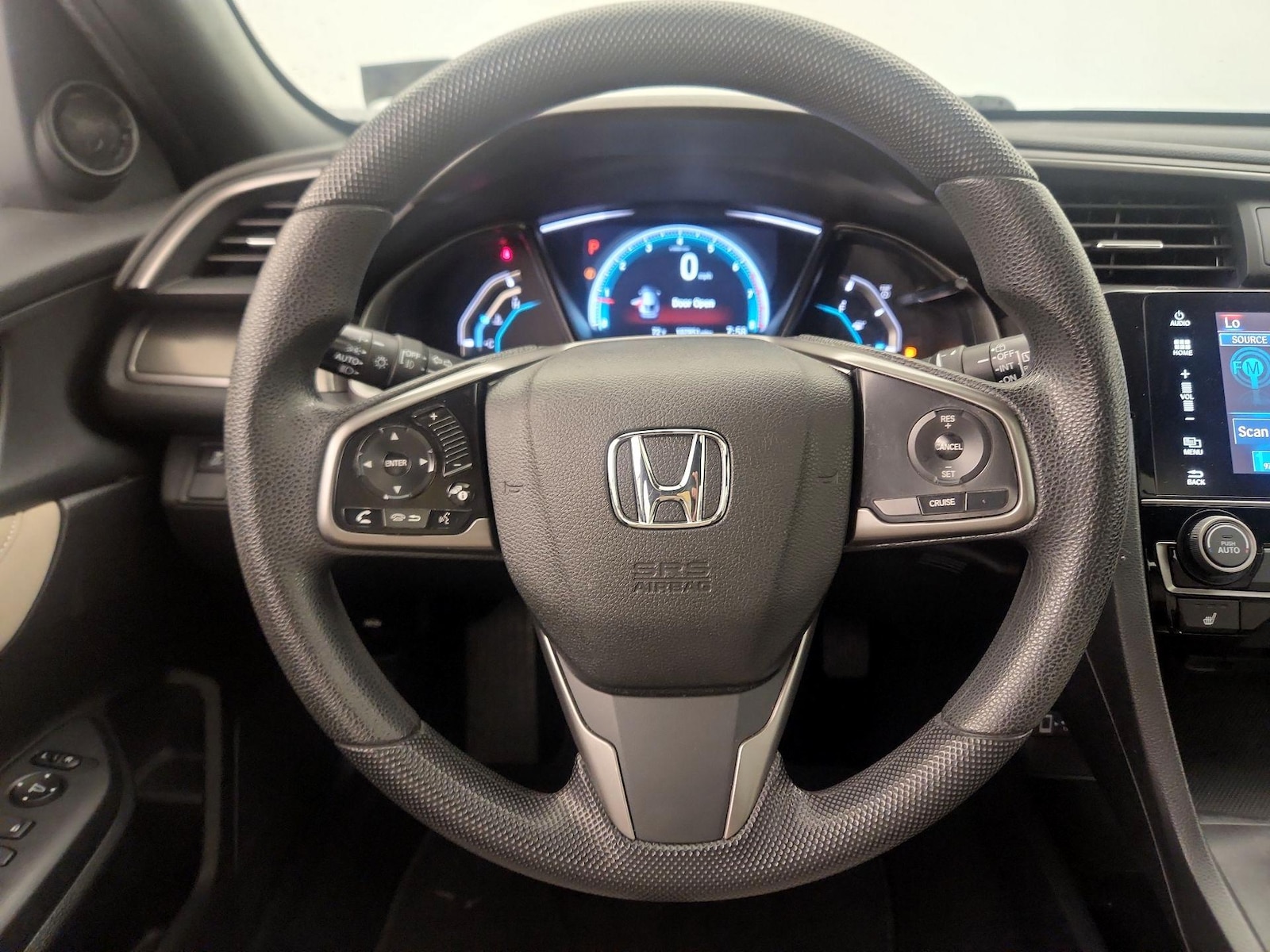 2018 Honda Civic Hatchback EX - Photo 11