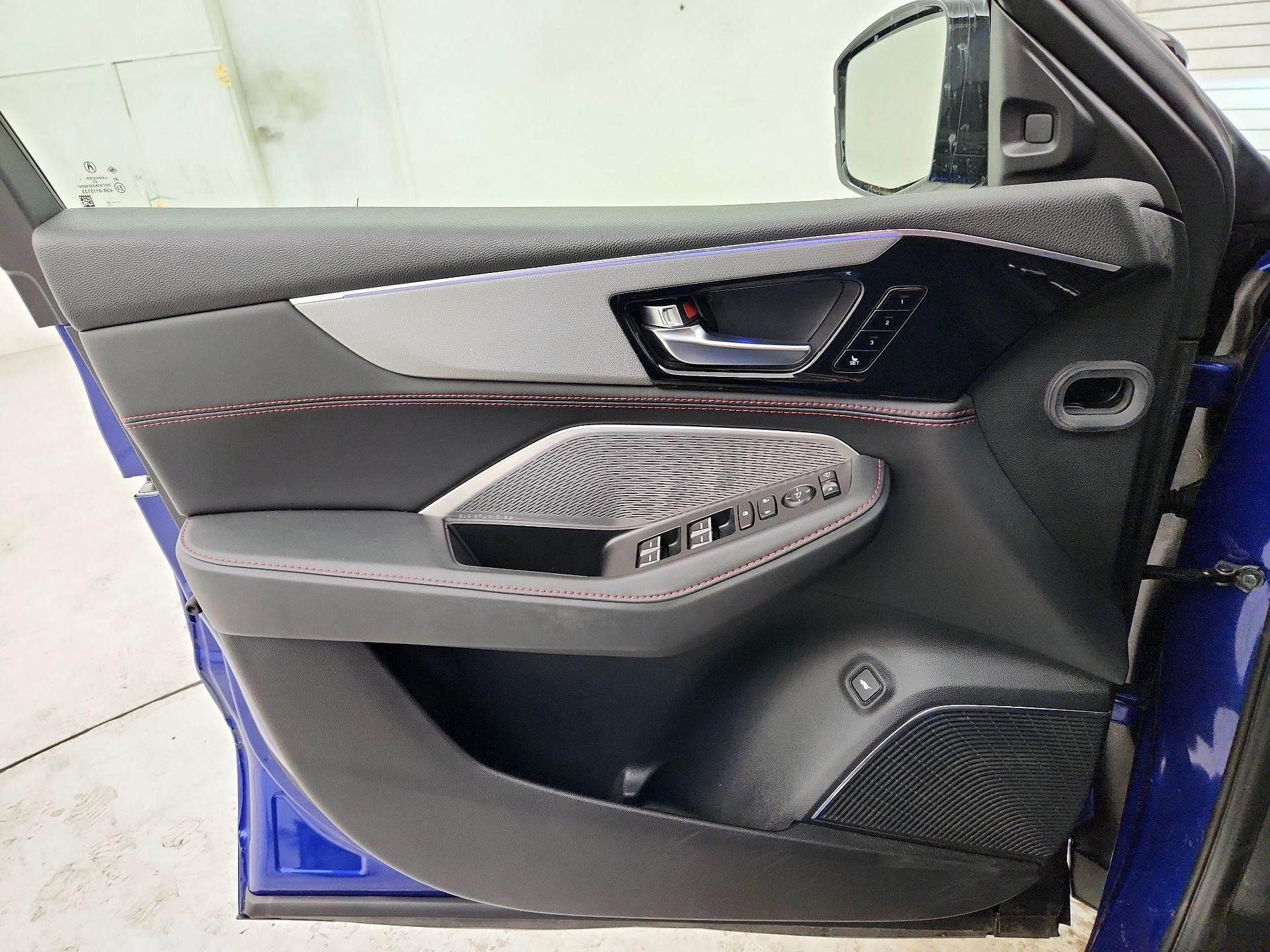 Thumbnail: 2022 Acura MDX - 12
