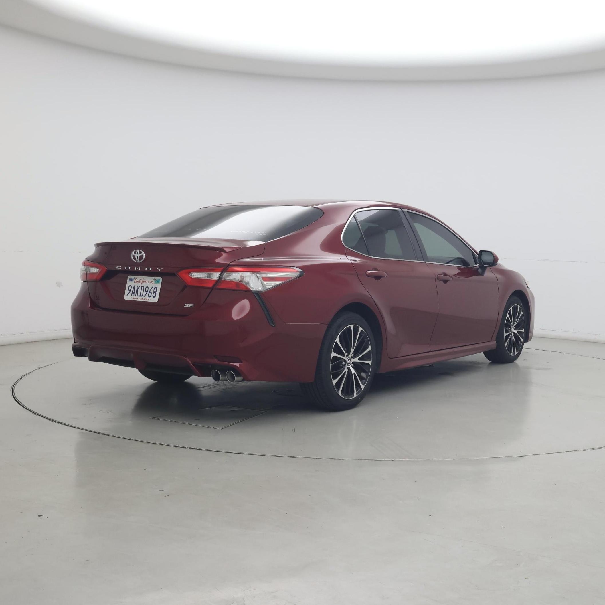 Thumbnail: 2018 Toyota Camry - 8