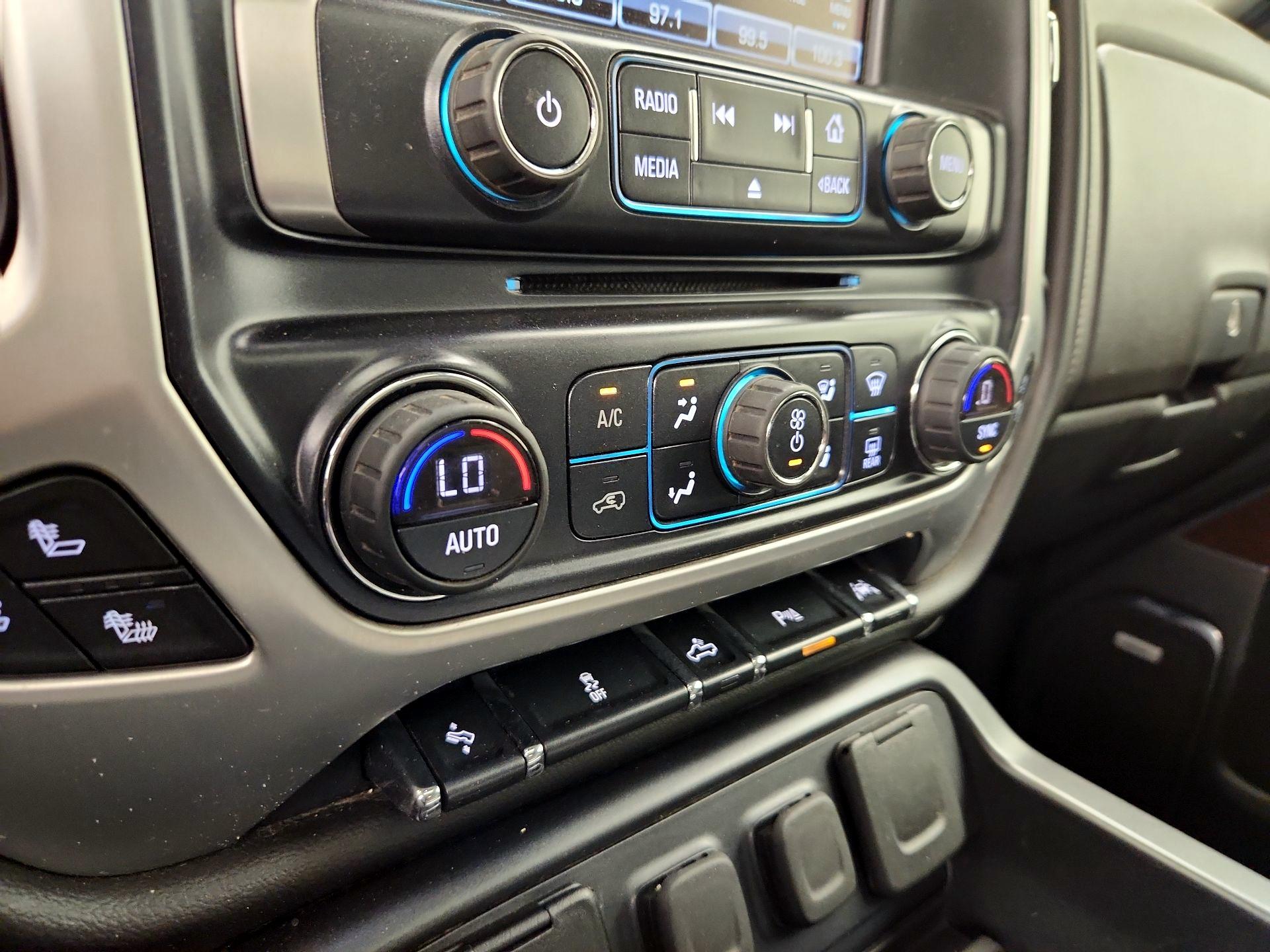 Thumbnail: 2018 GMC Sierra 1500 - 17
