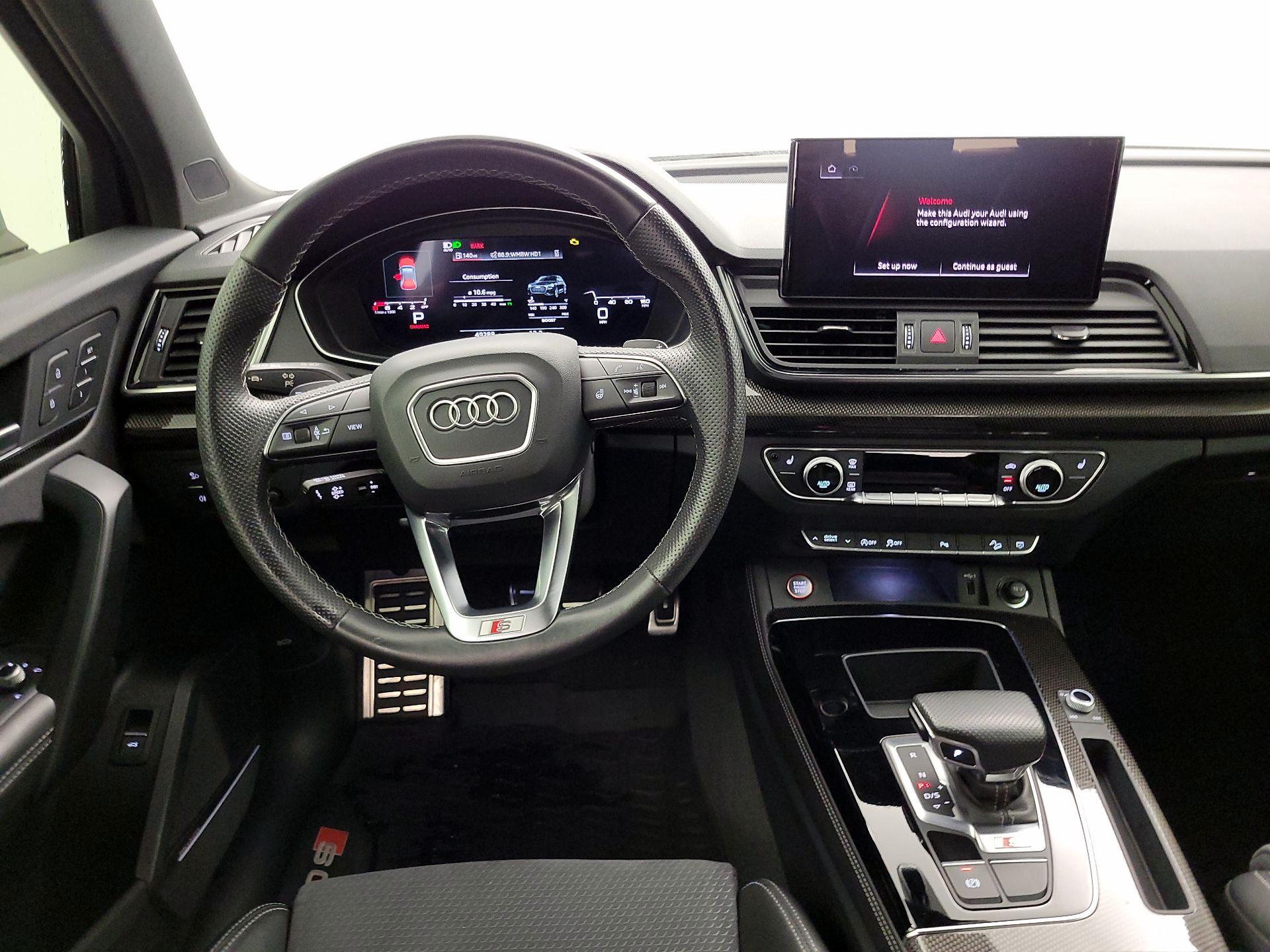 Thumbnail: 2022 Audi SQ5 - 10