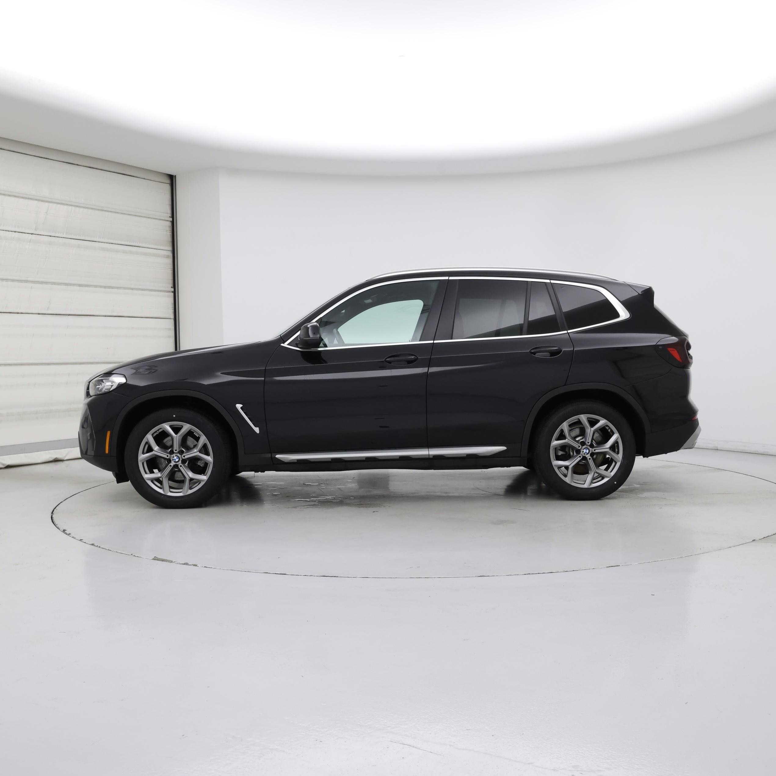 Thumbnail: 2023 BMW X3 - 3