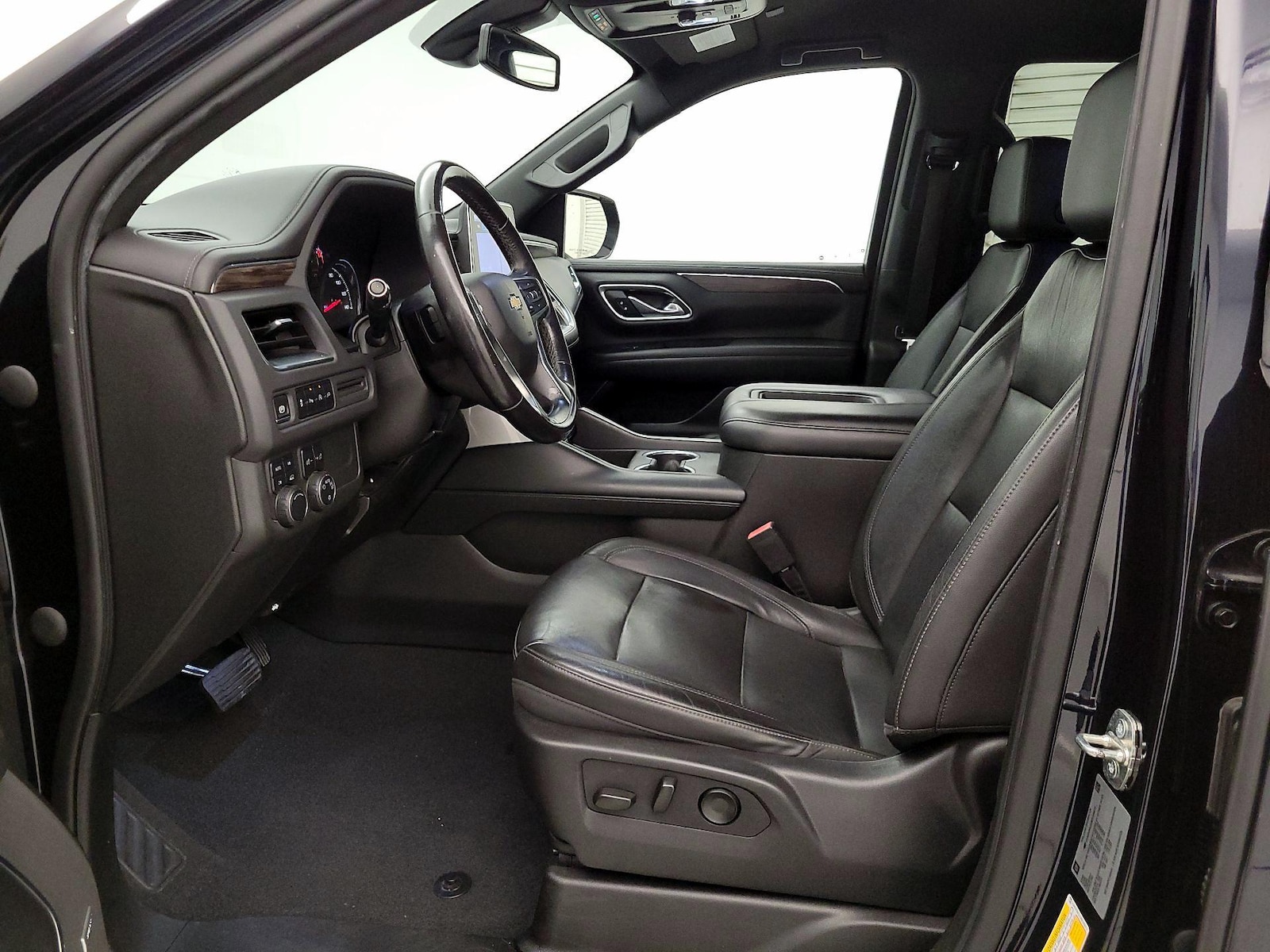2021 Chevrolet Tahoe LT - Photo 12