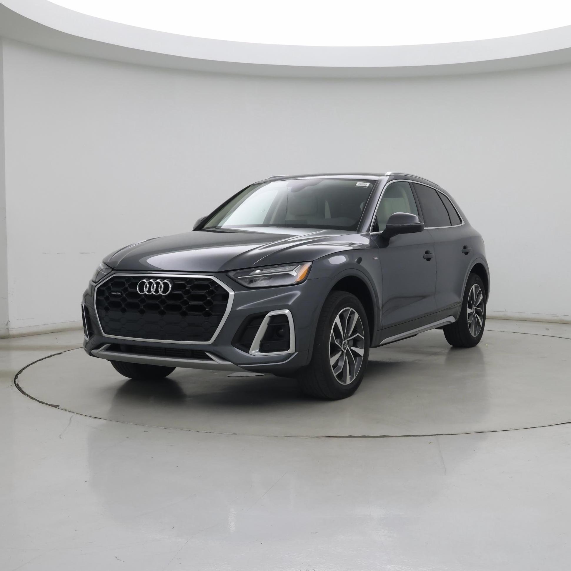 Thumbnail: 2022 Audi Q5 - 4