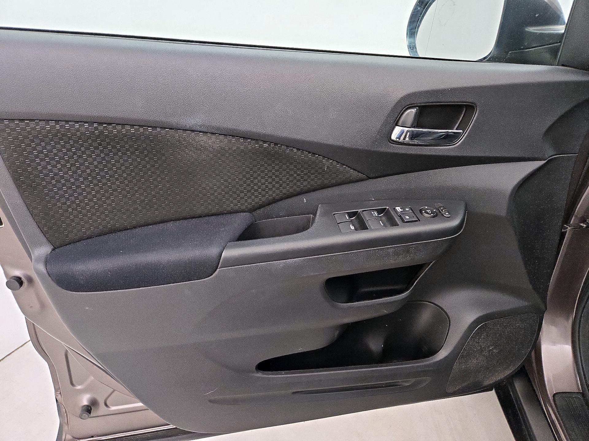 Thumbnail: 2016 Honda CR-V - 12
