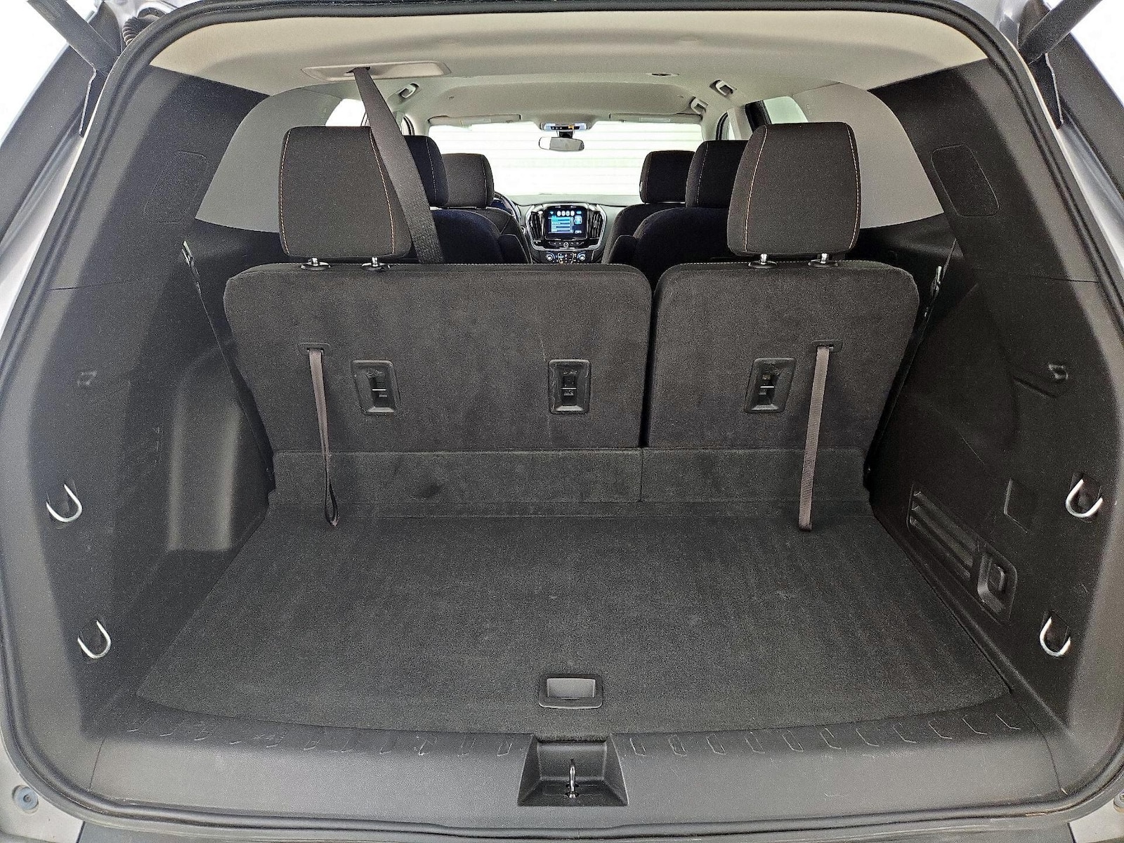 2019 Chevrolet Traverse 1LT - Photo 22