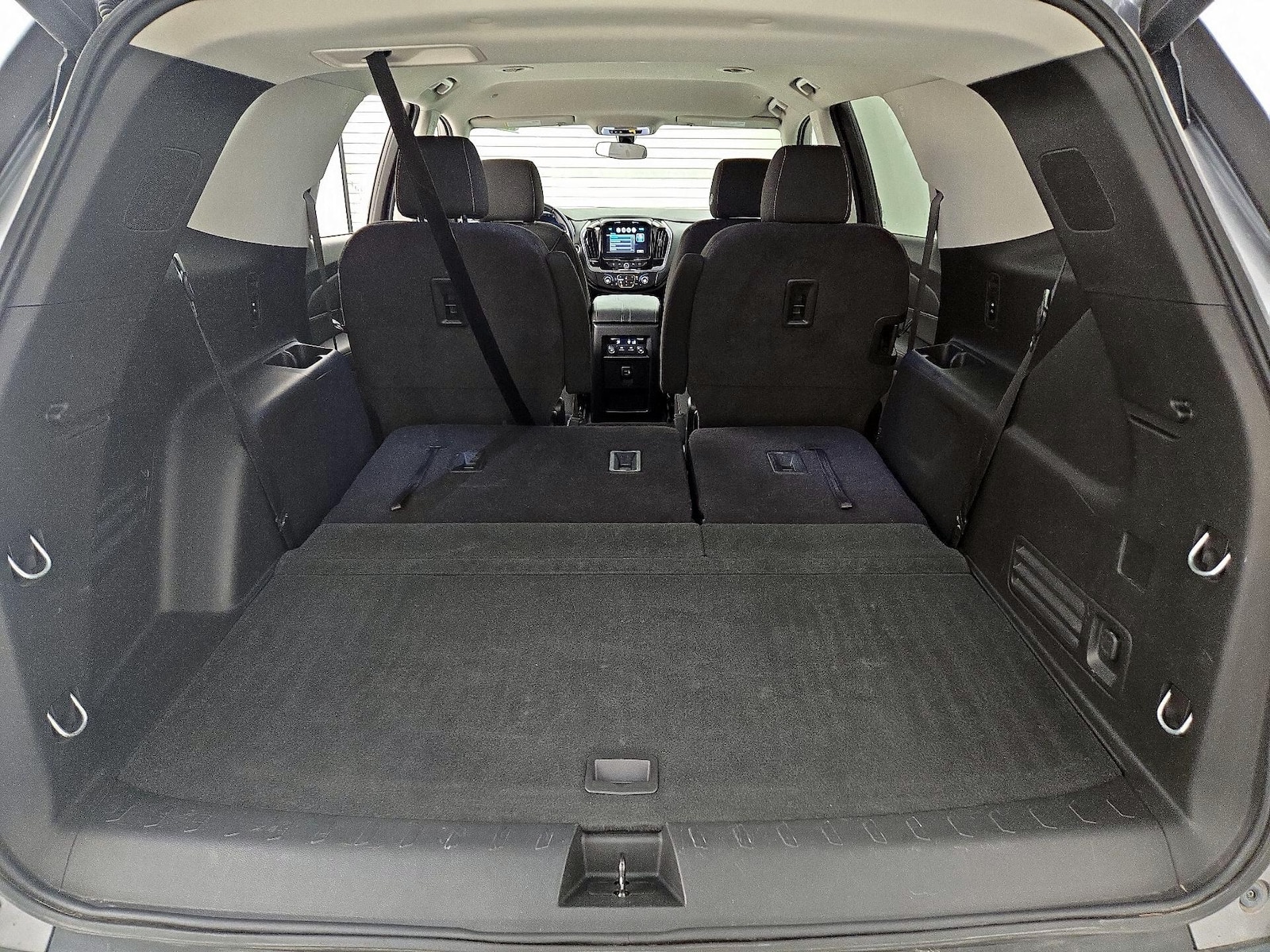 2019 Chevrolet Traverse 1LT - Photo 23