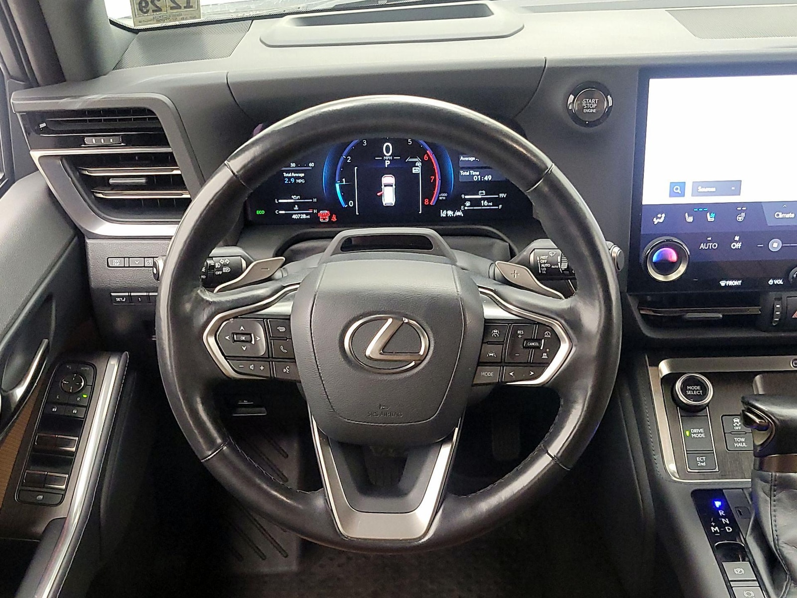 2024 Lexus GX Premium+ - Photo 11