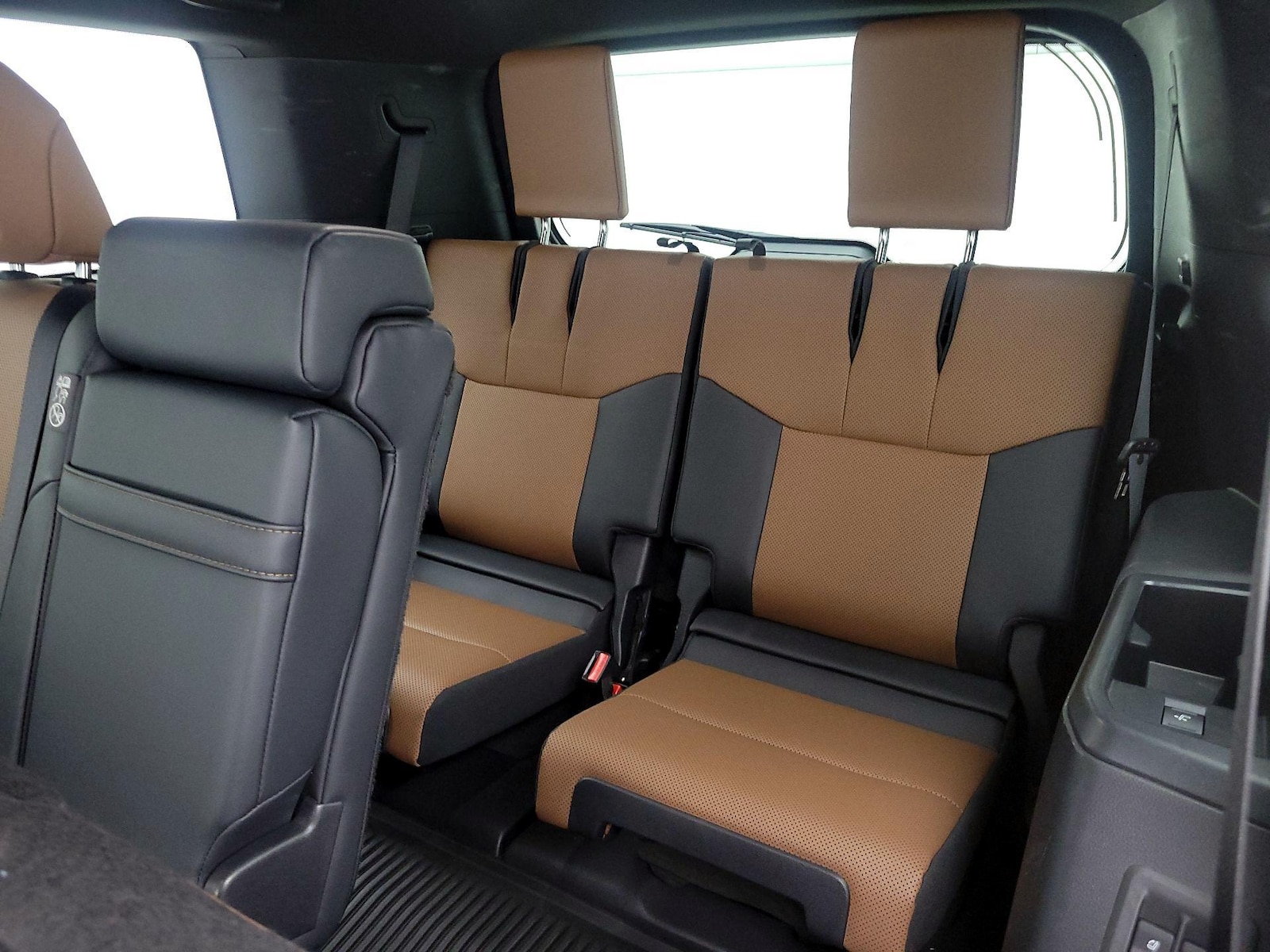2024 Lexus GX Premium+ - Photo 21