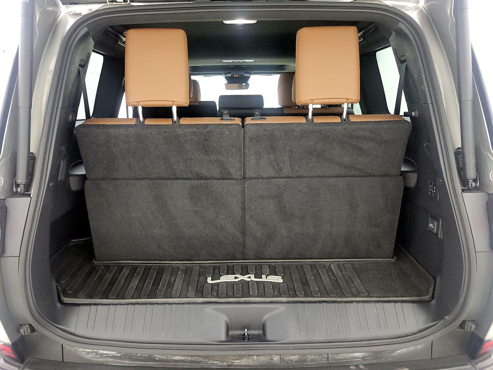 2024 Lexus GX Premium+ - Photo 22