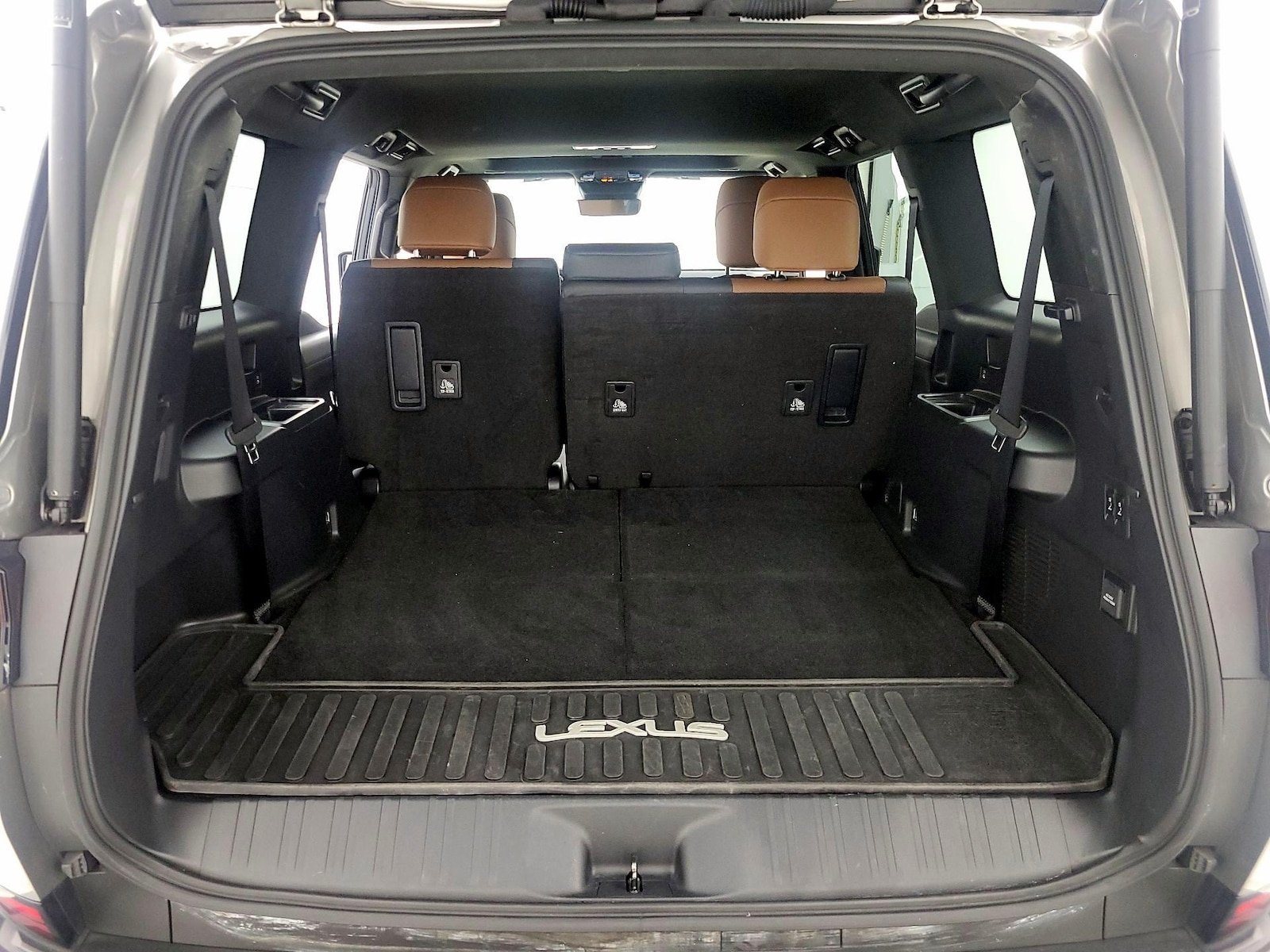 2024 Lexus GX Premium+ - Photo 23