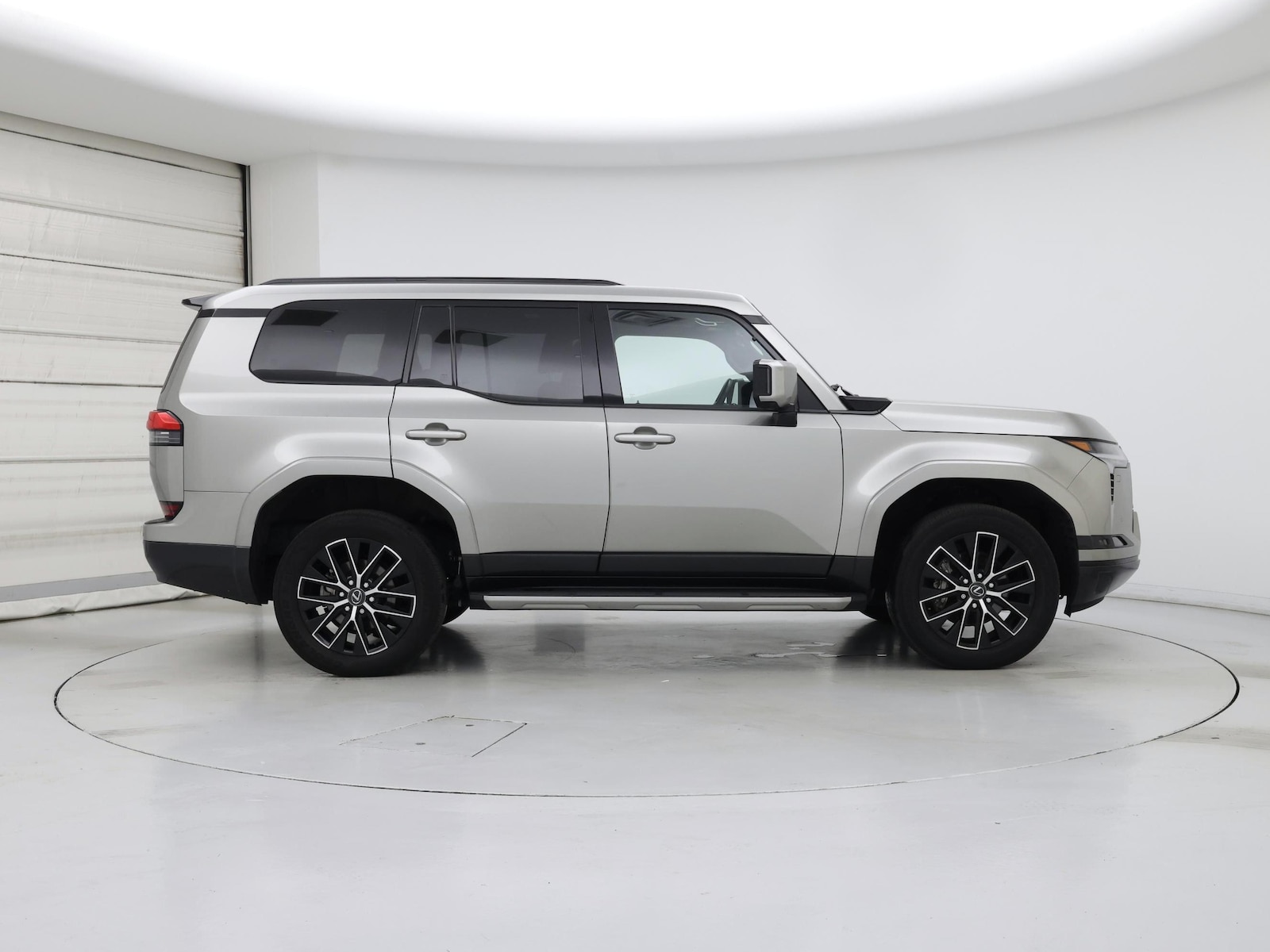 2024 Lexus GX Premium+ - Photo 8