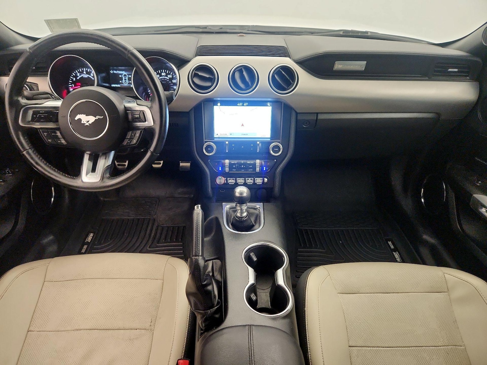 2018 Ford Mustang GT Premium - Photo 10