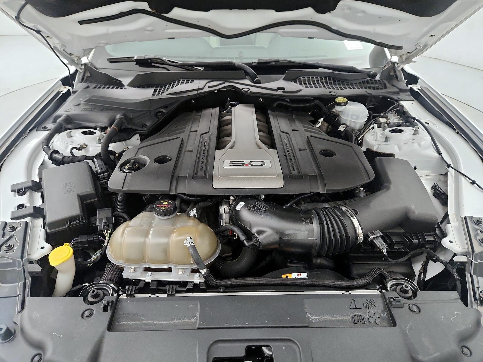 2018 Ford Mustang GT Premium - Photo 22