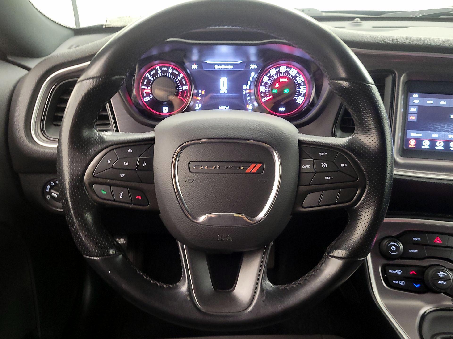 Thumbnail: 2021 Dodge Challenger - 9