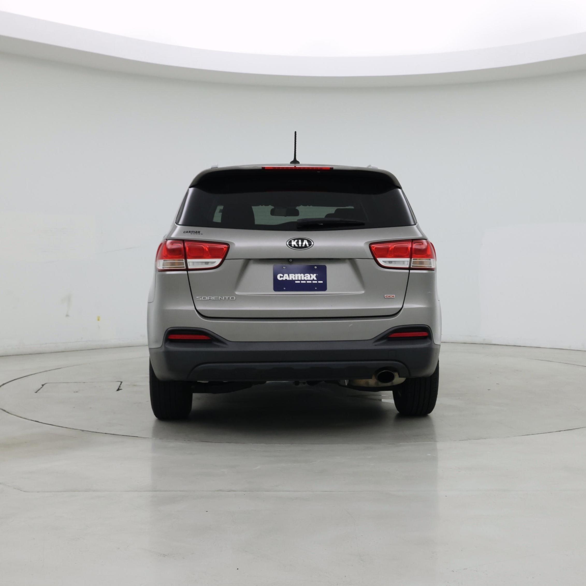 Thumbnail: 2017 Kia Sorento - 6