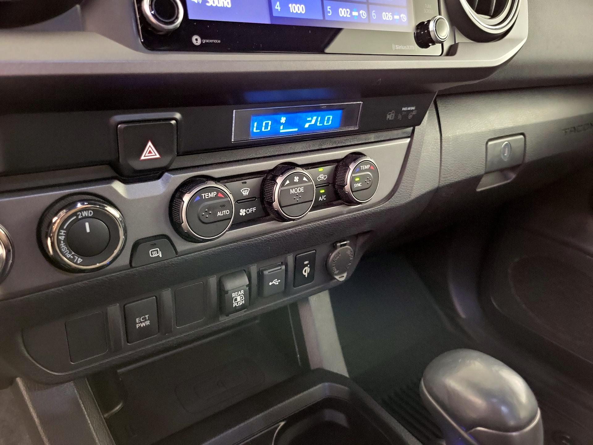 Thumbnail: 2021 Toyota Tacoma - 14