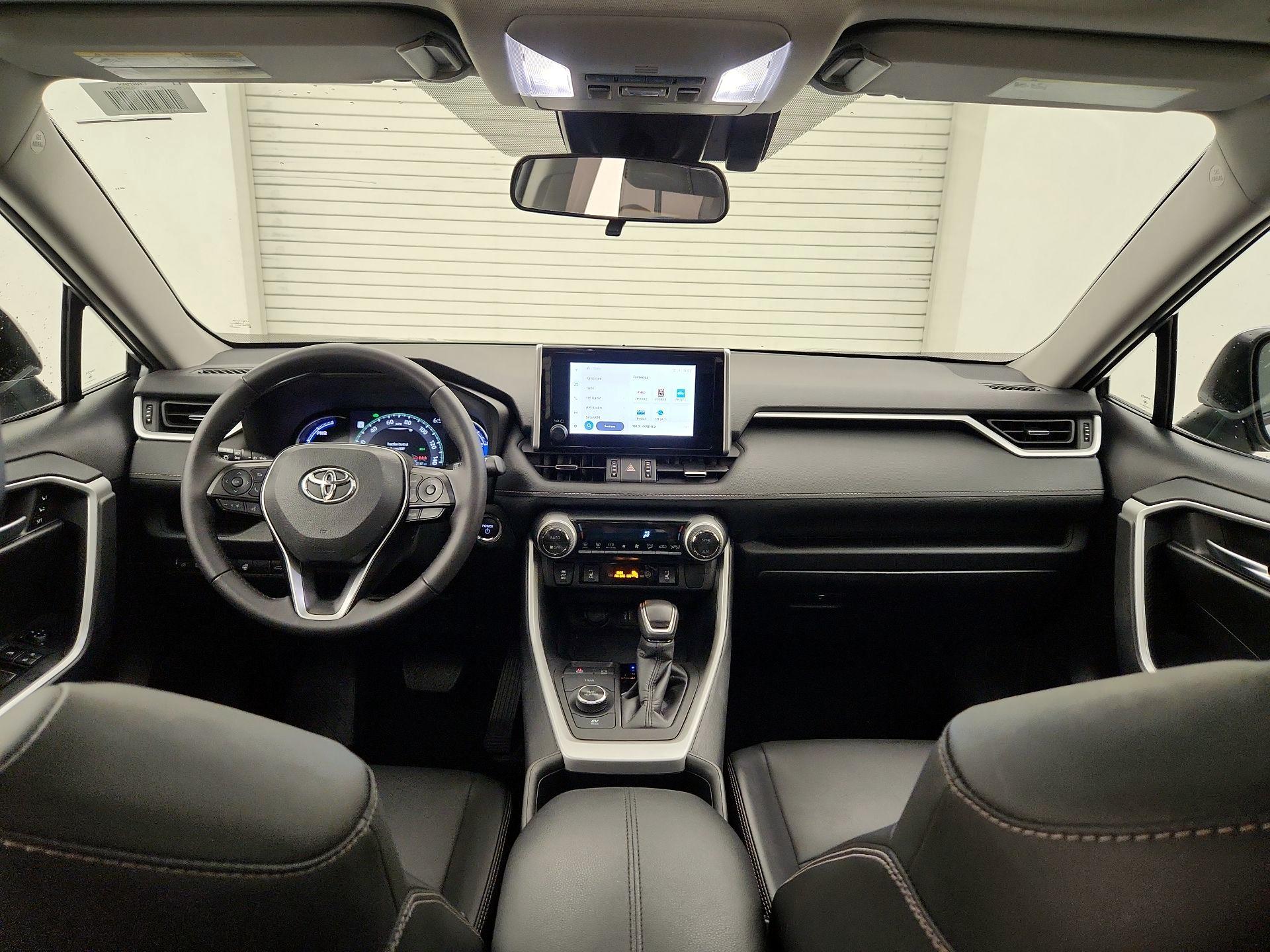 Thumbnail: 2024 Toyota RAV4 - 9