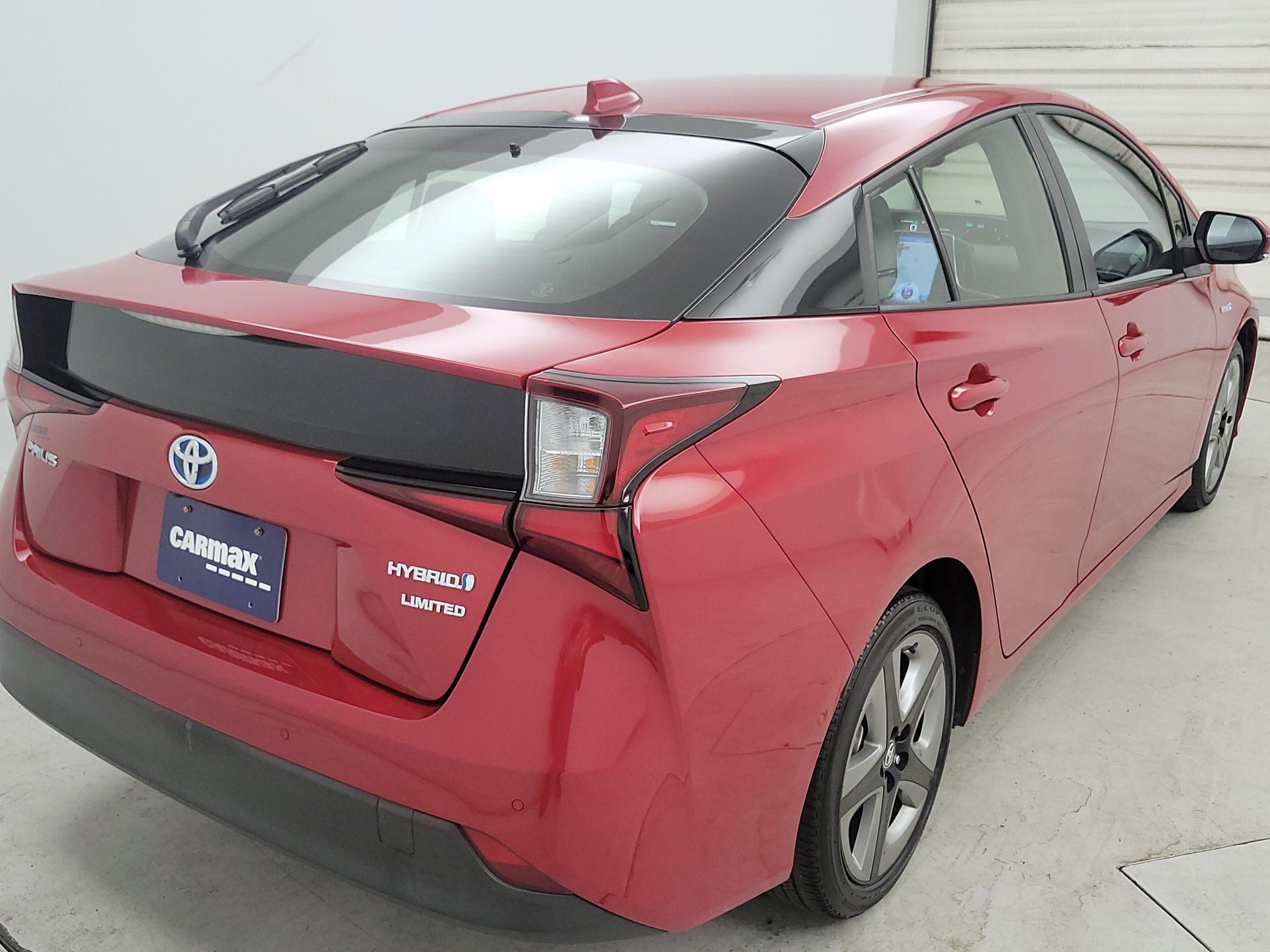 Thumbnail: 2022 Toyota Prius - 5